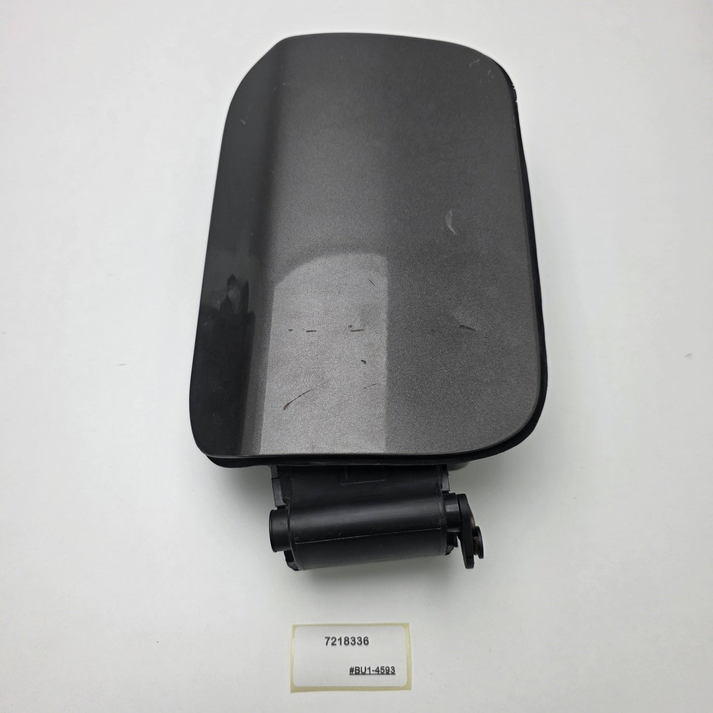 2009-2017 BMW 5 Series Fuel Tank Filler Door Lid Cover Housing 7218336
