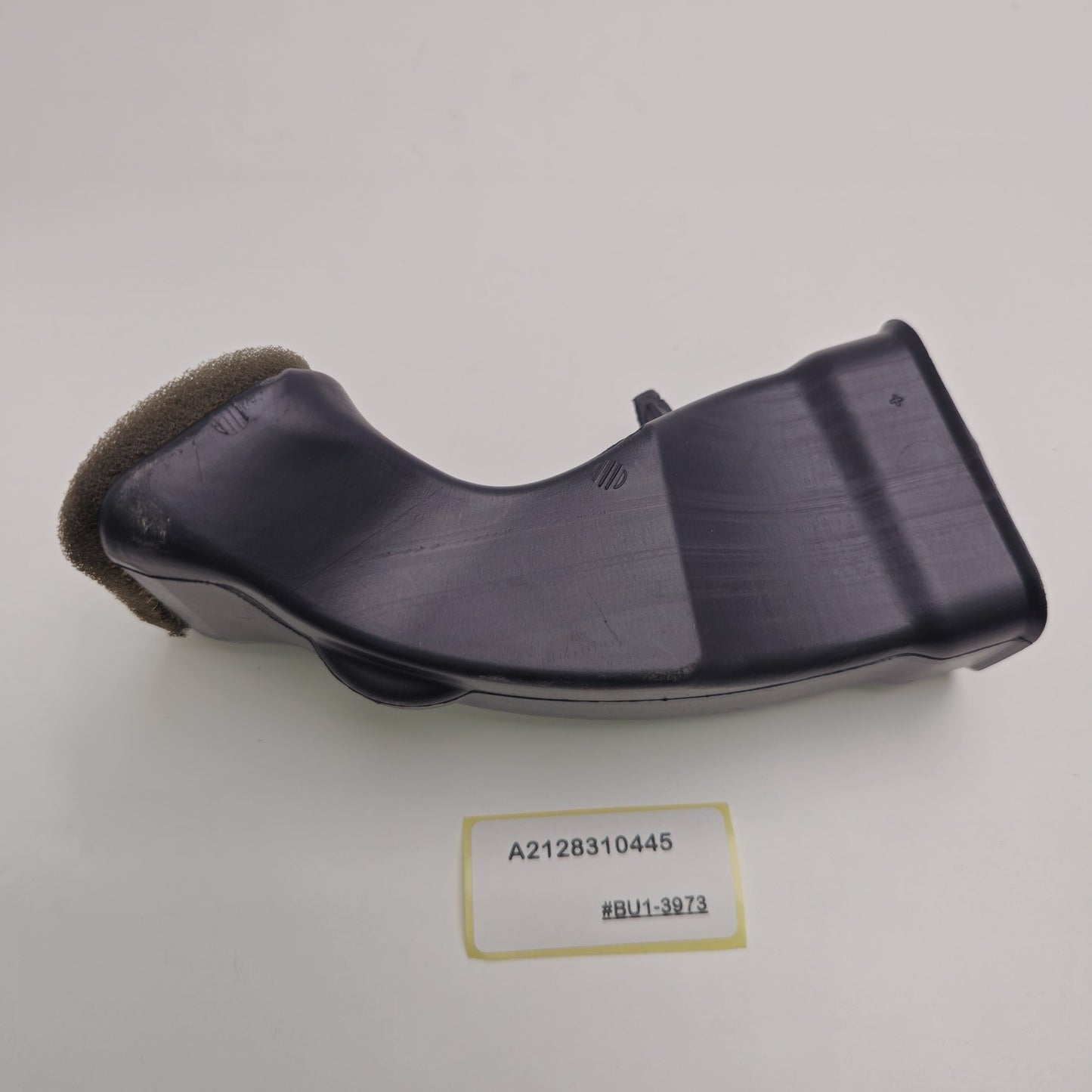 2006-2018 Mercedes-Benz E-Class Dashboard Right Side Air Vent Duct A2128310445
