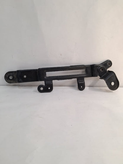 16-25 Audi Q7 Vapor Canister Bracket OEM USE-4M0201827