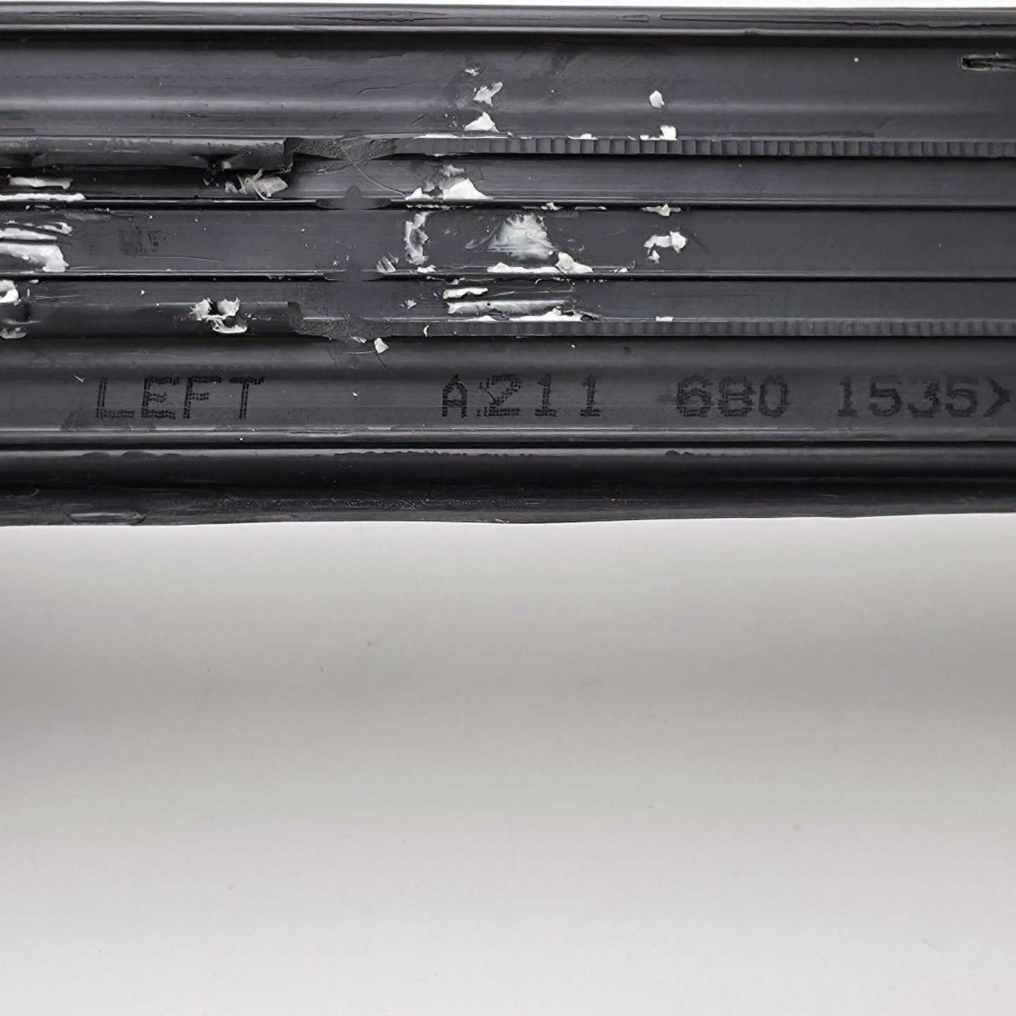 2002-2009 Mercedes-Benz E-Class Side Skirt Interior SideSkirt A2116801535