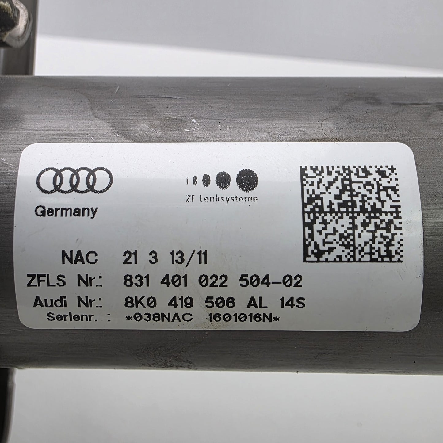2008-2010 Audi A4 Steering column complete 8K0419506AL