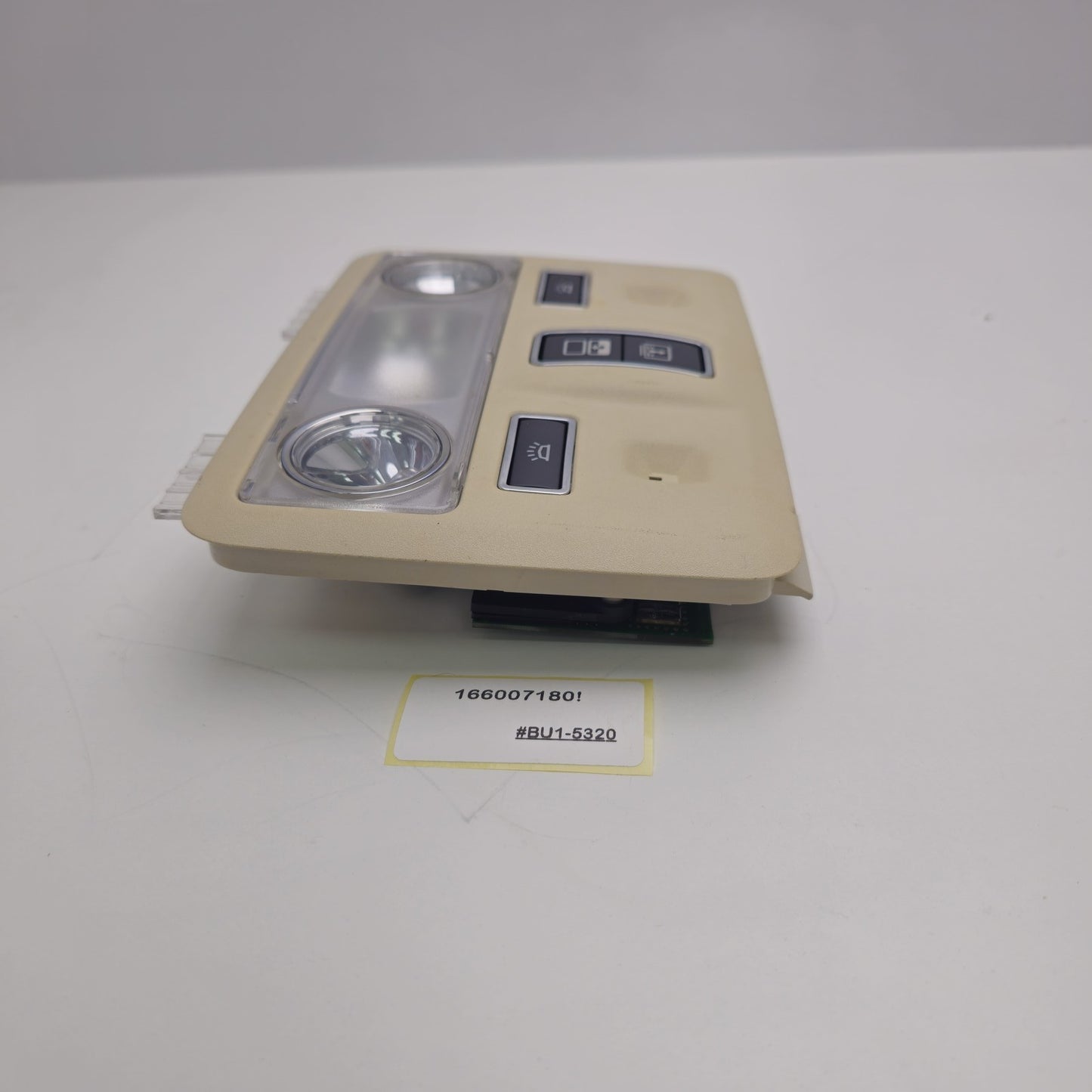 2014-2019 Jaguar XJ Rear Dome Light Lamp w/ Sunroof Switch 166007180