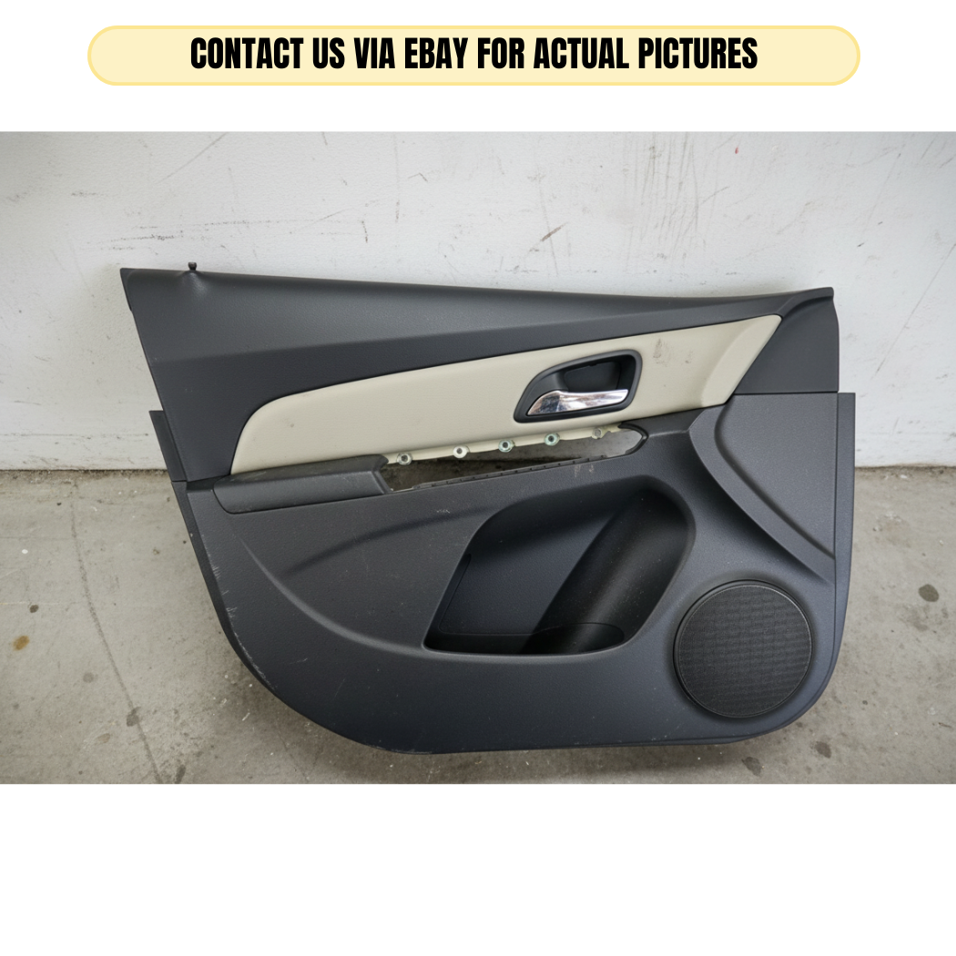 2010 Chevrolet Cruze Front Side Door Trim Panel Right Used OEM 95961502