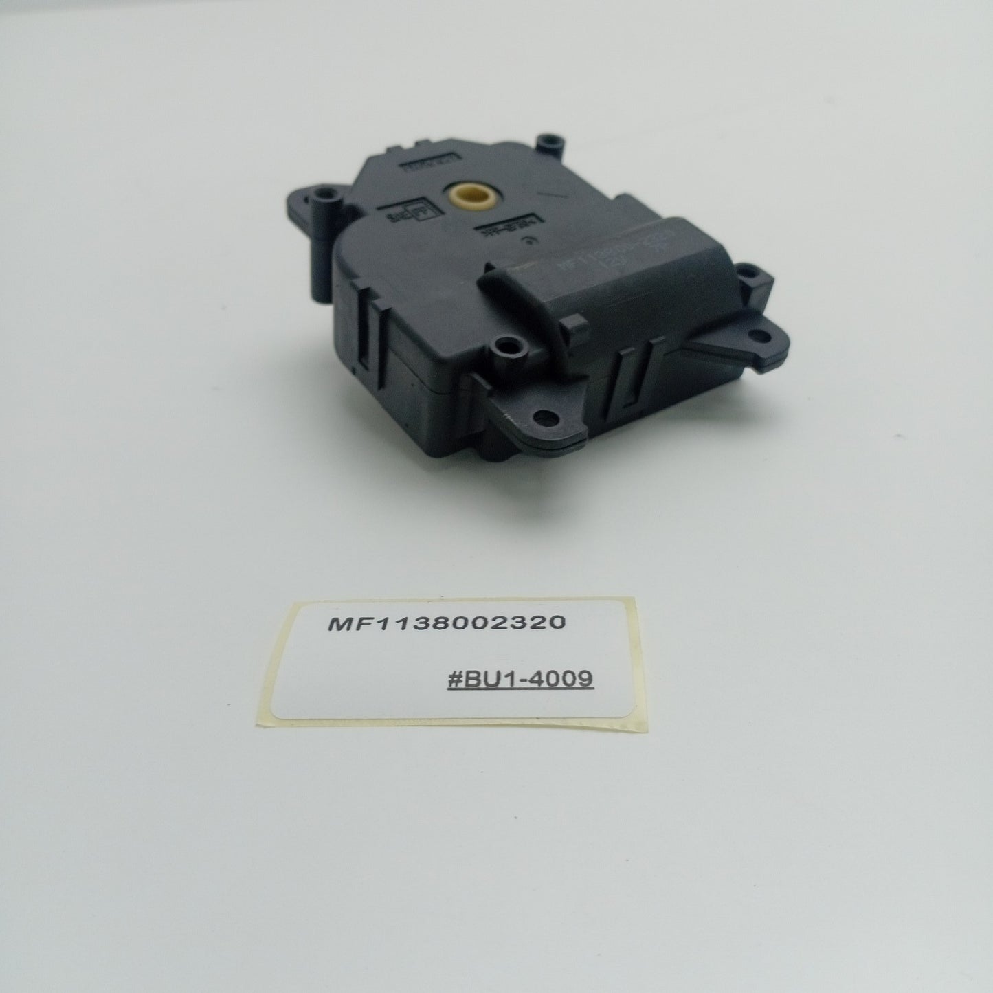 2010-2013 Land Rover LR4 Air Flap Motor Actuator MF1138002320