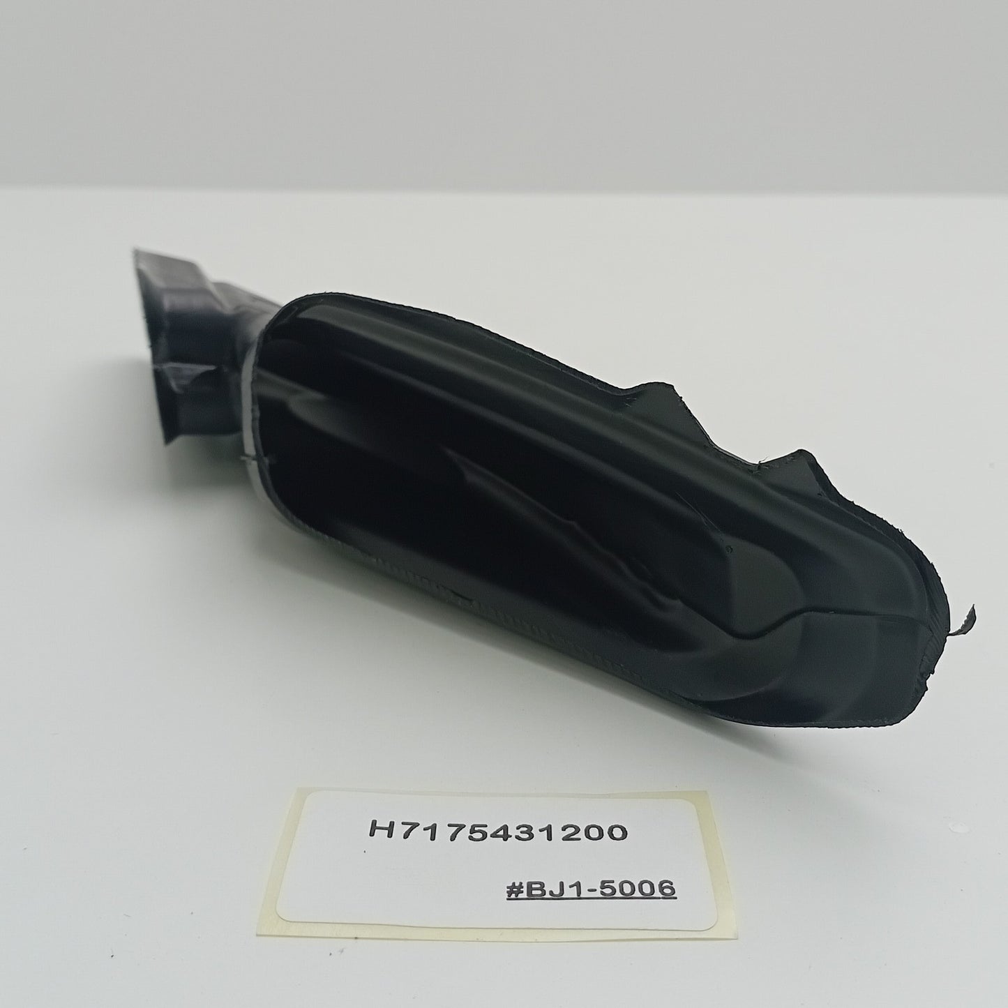 2008-2013 Infiniti G37 Interior Front Windshield A Pillar Trim H7175431200