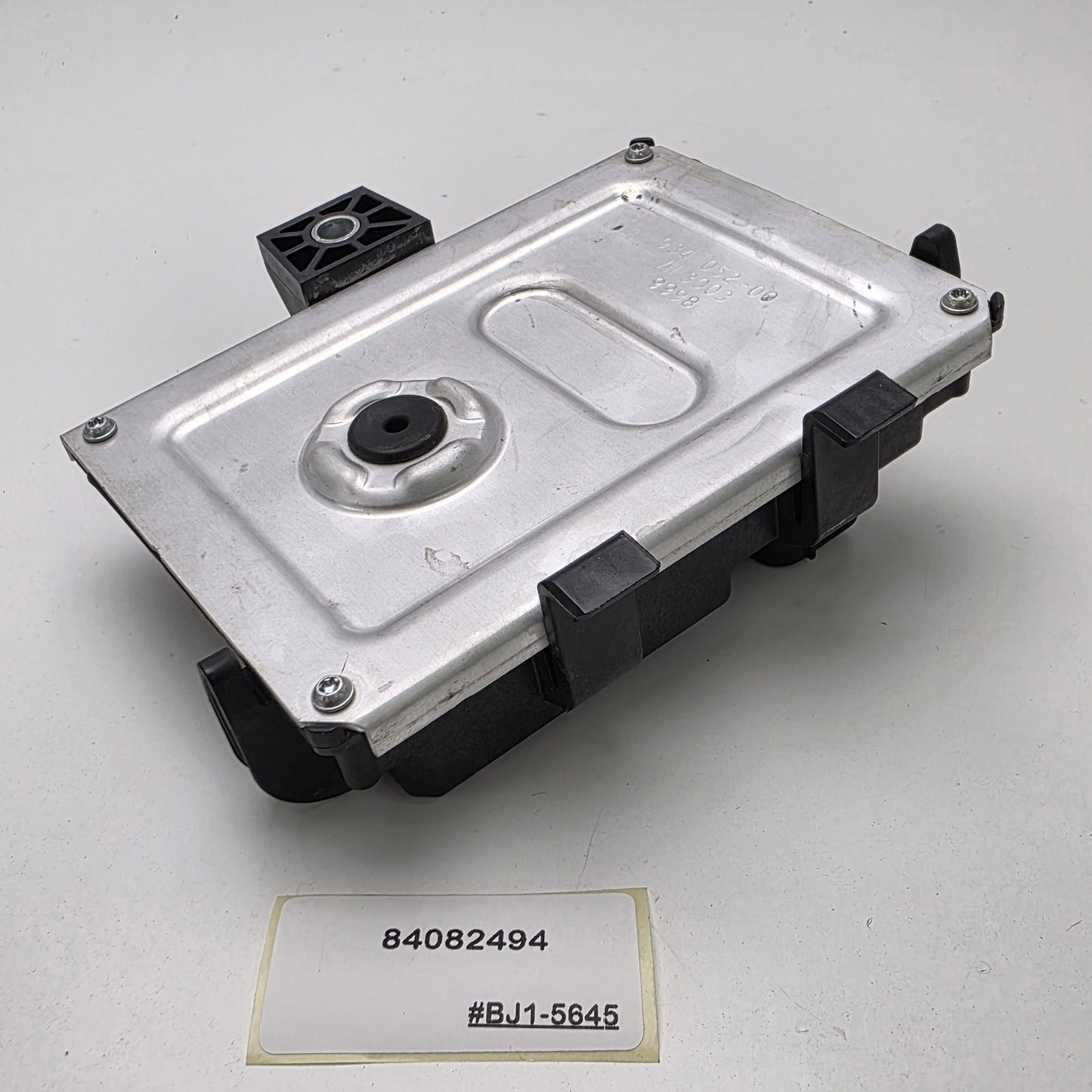 2015-2017 Chevrolet Impala Fuel Pump Control Module 84082494
