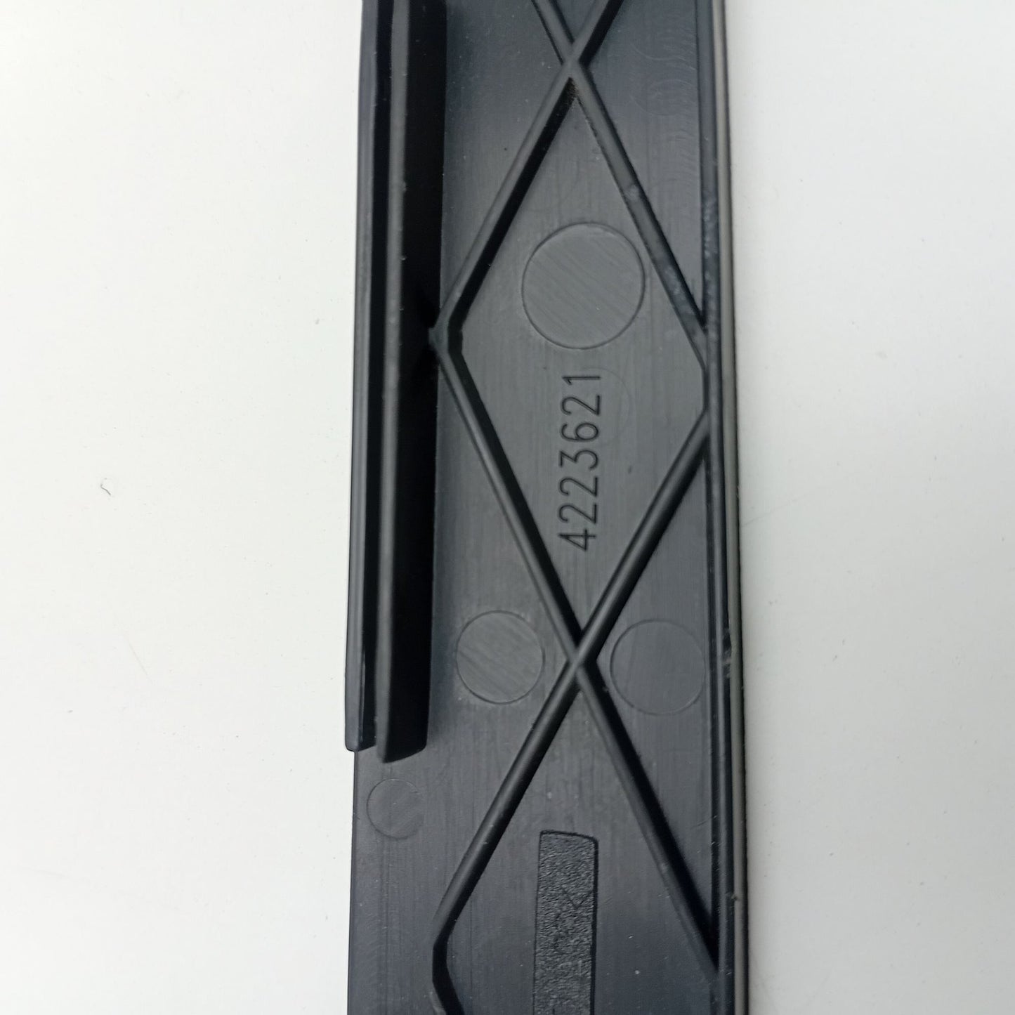 2010-2019 Jaguar XJ Sun Roof Trim 4223621