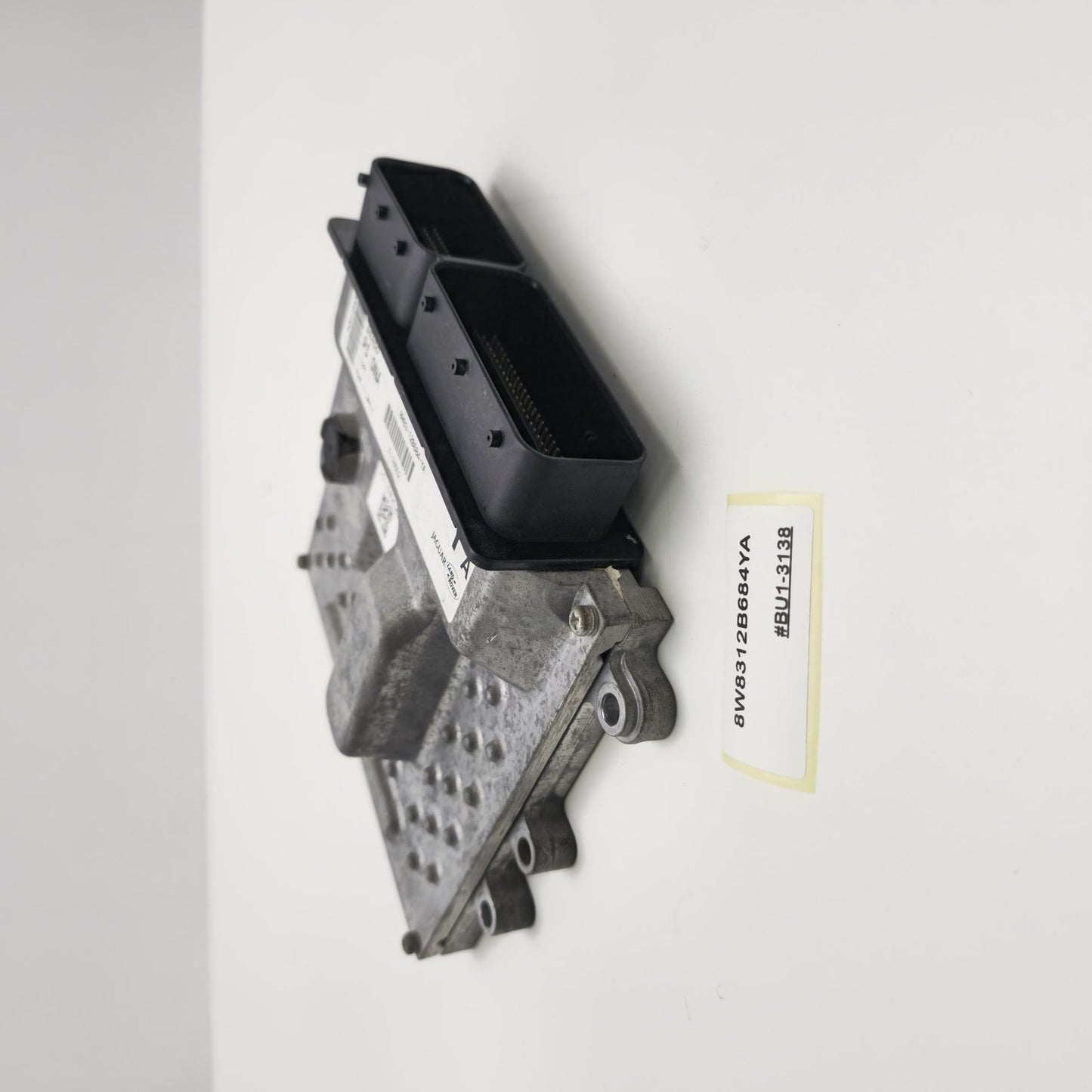 2010-2013 Land Rover Range Rover Engine Control Module ECU ECM 8W8312B684YA