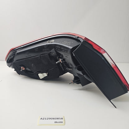 2010-2013 Mercedes-Benz E550 Passenger Side Rear Tail Light A2129060858