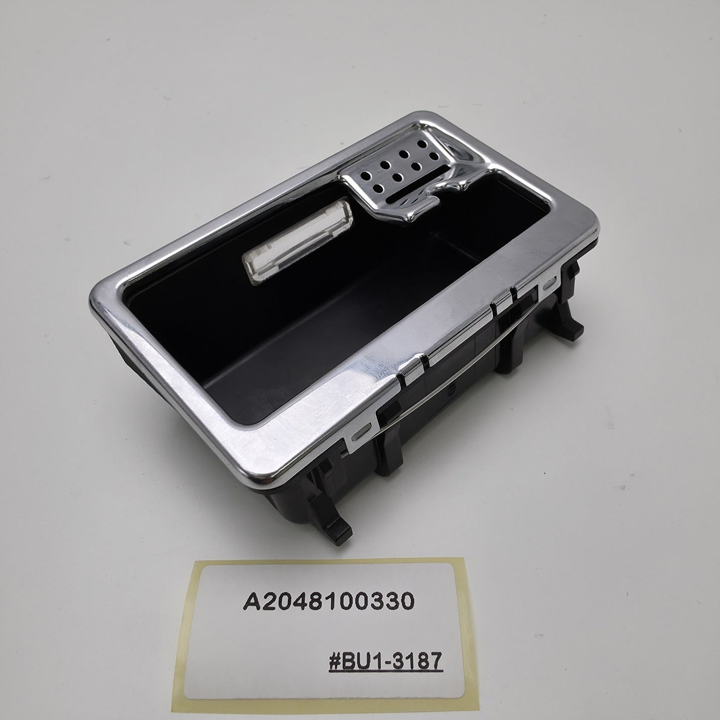 2008 Mercedes-Benz C300 ASH TRAY A2048100330