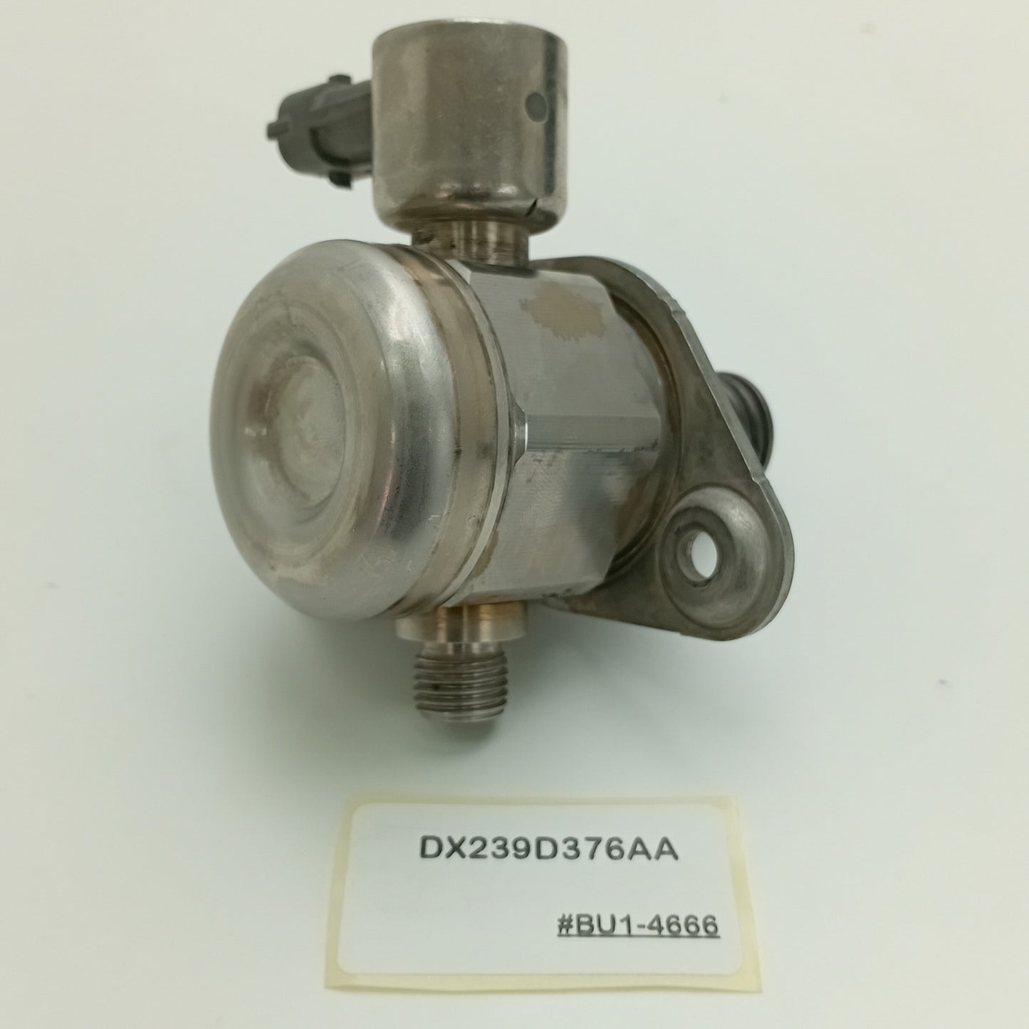 2010-2015 Jaguar XK High Pressure Fuel Pump DX239D376AA