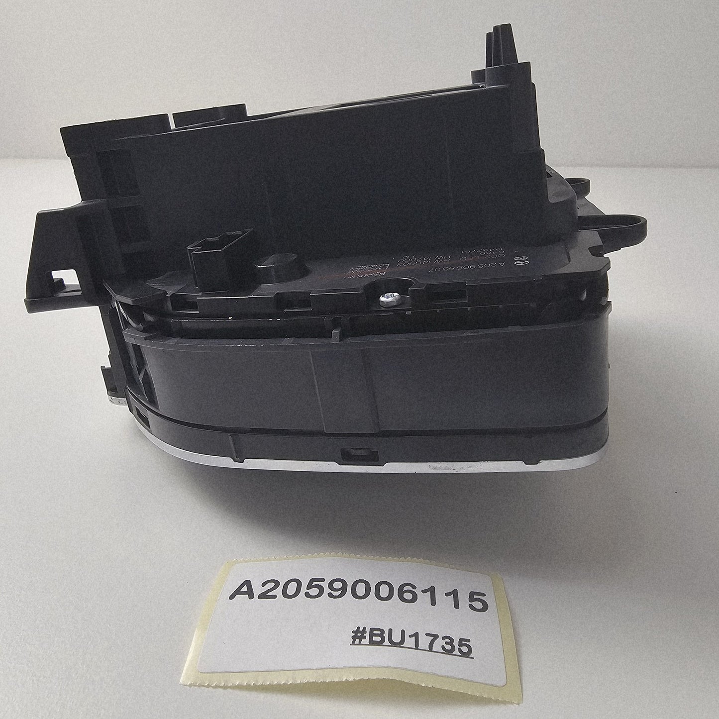 2016-2019 Mercedes-Benz GLC Coupe Console Navigation Controller A2059006115