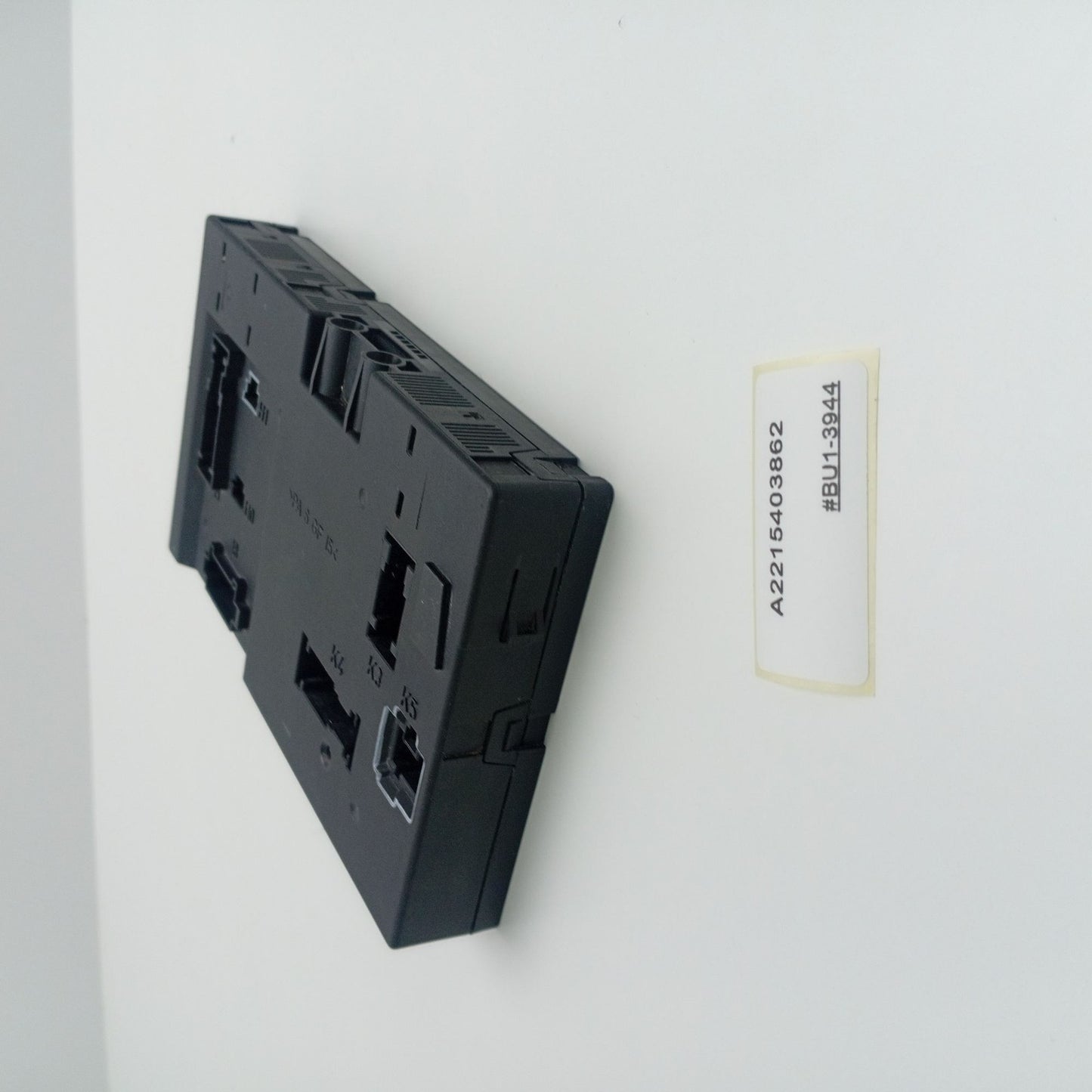 2007-2014 Mercedes-Benz S550 Rear Trunk SAM Module A2215403862