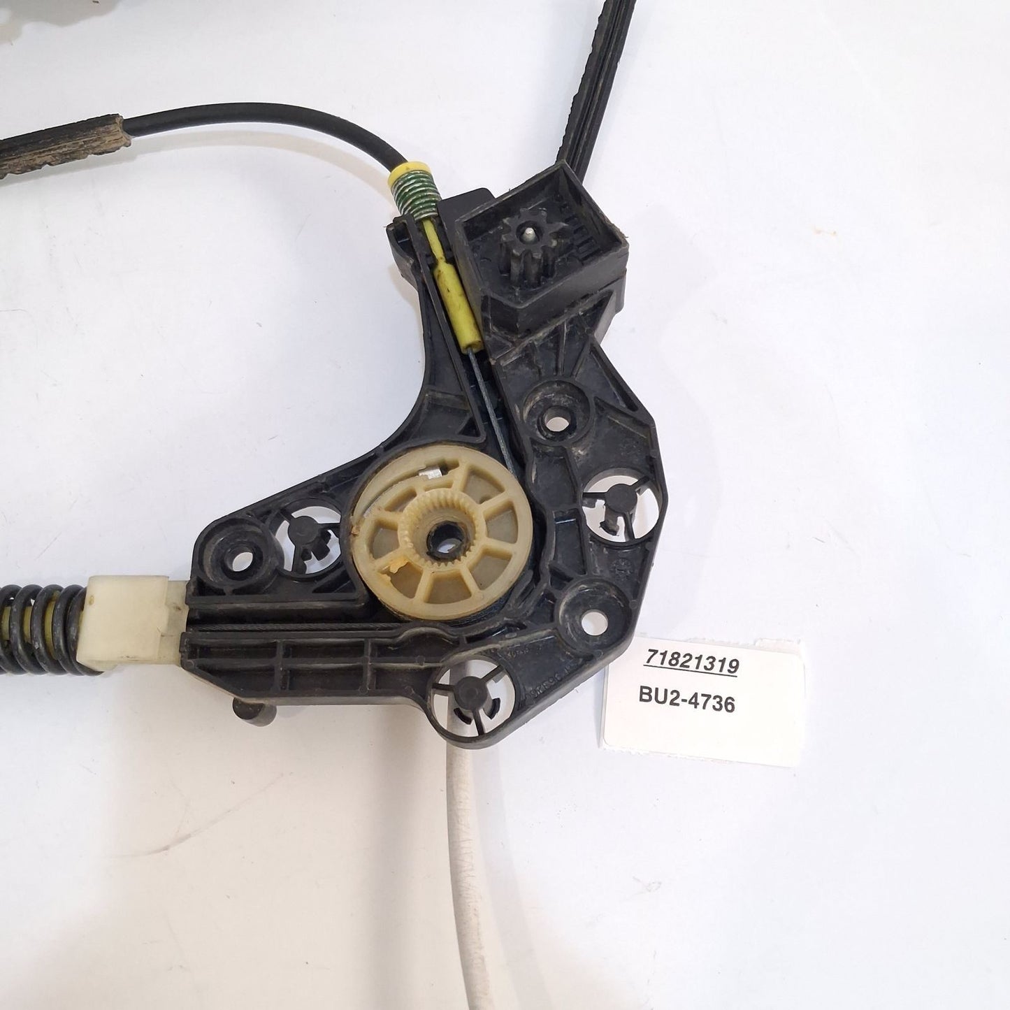 2011-2016 BMW 550I Front Left Door Window Regulator 71821319
