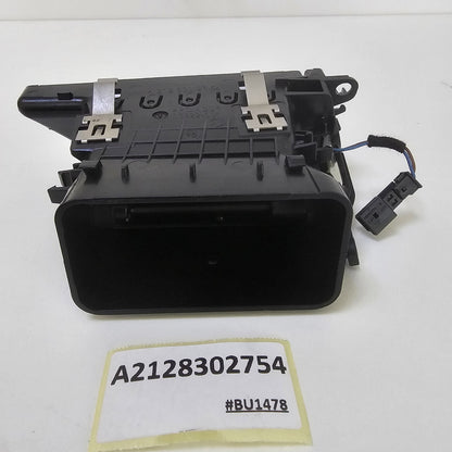 2012-2013 Mercedes-Benz E W212 Dashboard Air Vent Right A2128302754