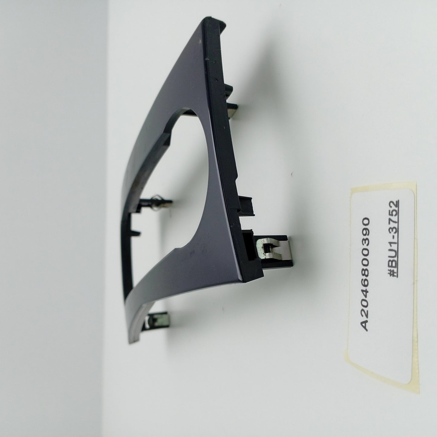 2007-2013 Mercedes-Benz C-Class Dash Trim A2046800390