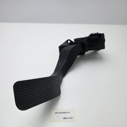 2007-2008 Chevrolet Suburban Throttle Pedal 6PV93390214