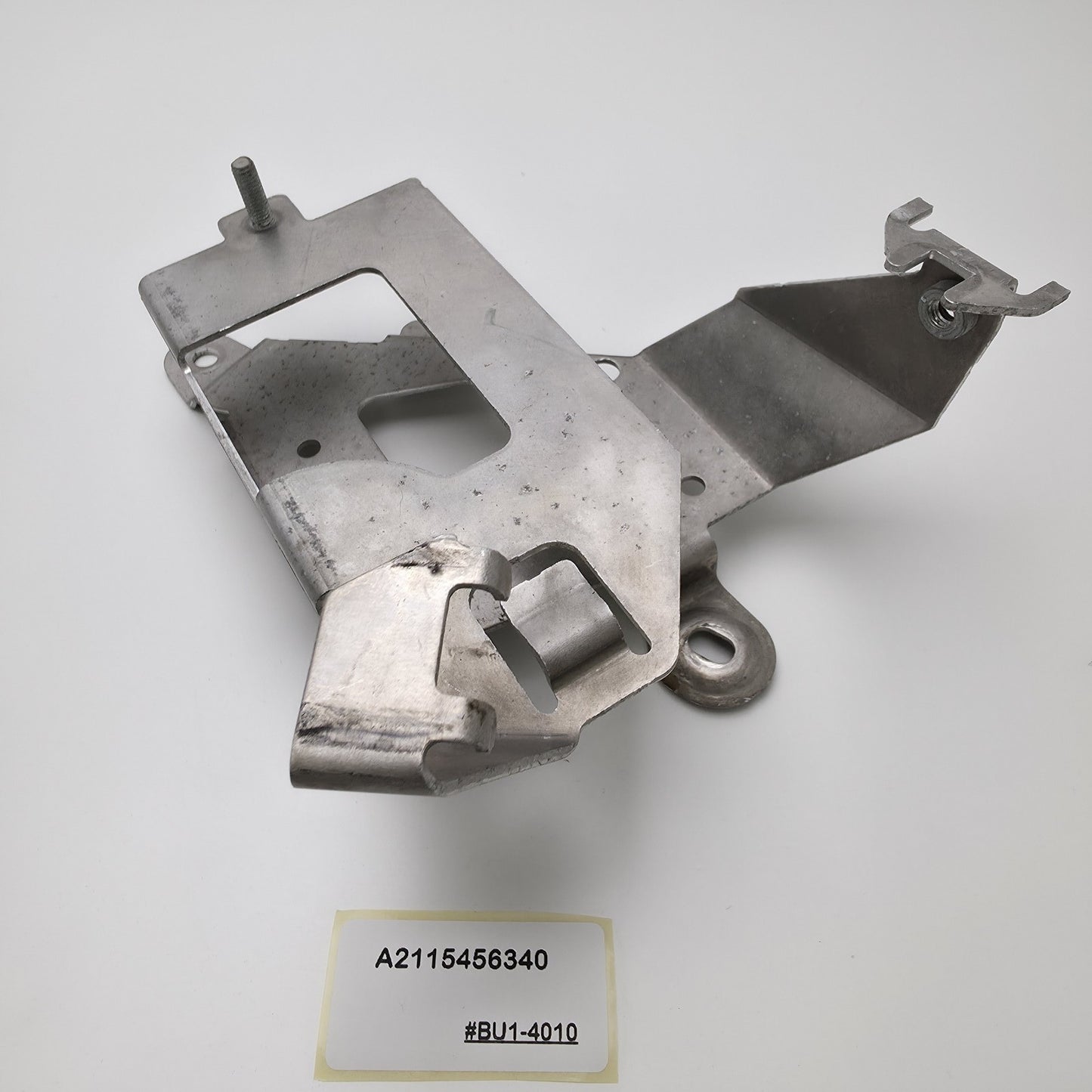 2002-2009 Mercedes-Benz E Bracket for control unit in trunk A2115456340