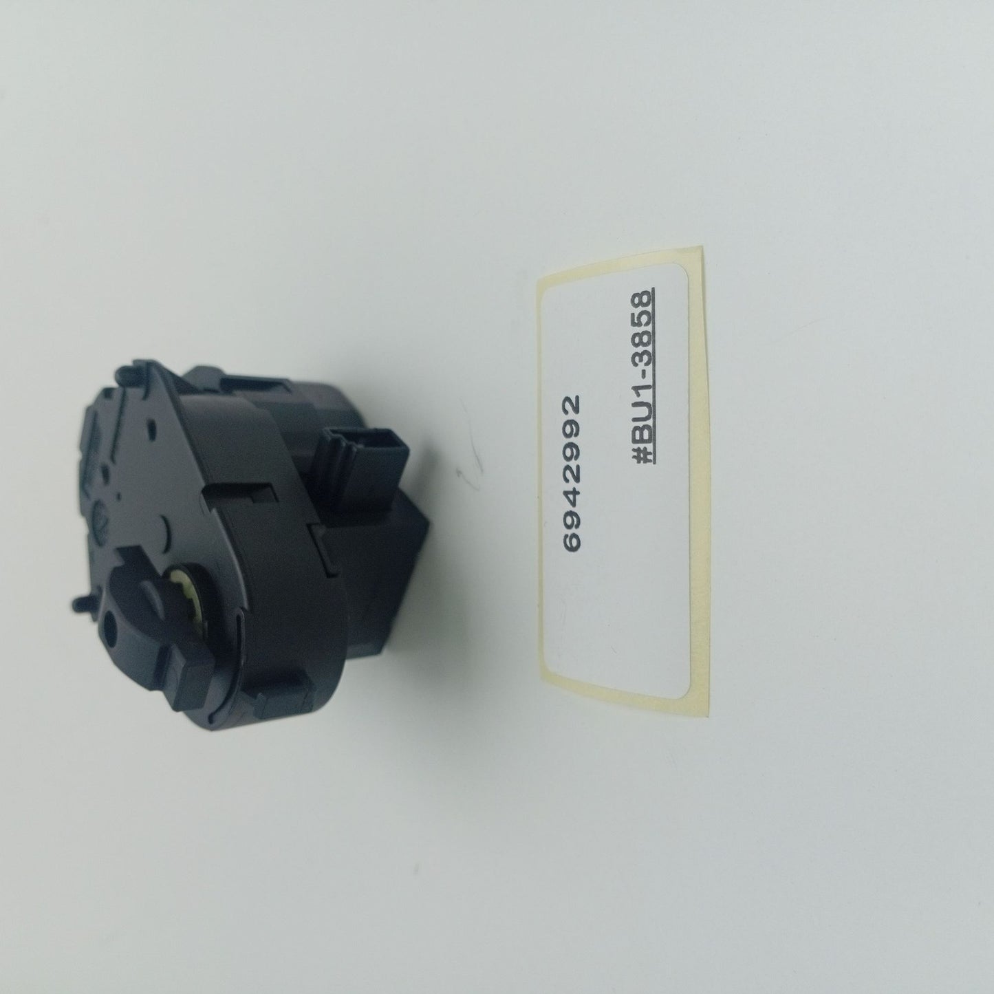 2008-2010 BMW 535I Right Footwell Flap Actuator 6942992