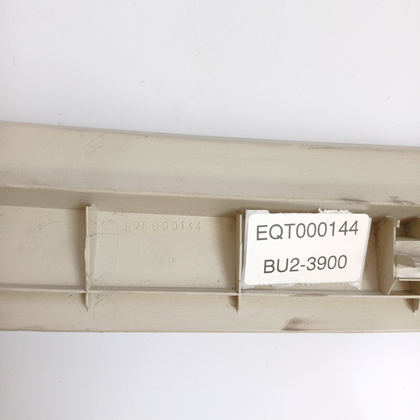 2002-2009 Land Rover Range Rover L322 OSR INTERIOR TRIM EQT000144