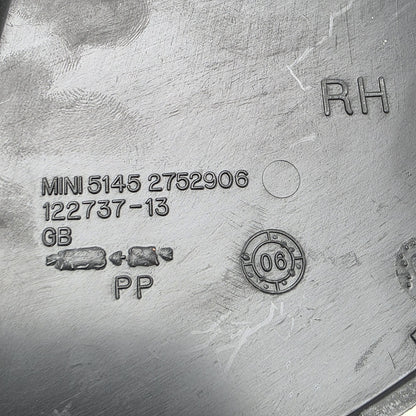 2007-2015 Mini Cooper Dash End Cap Right Side 2752906