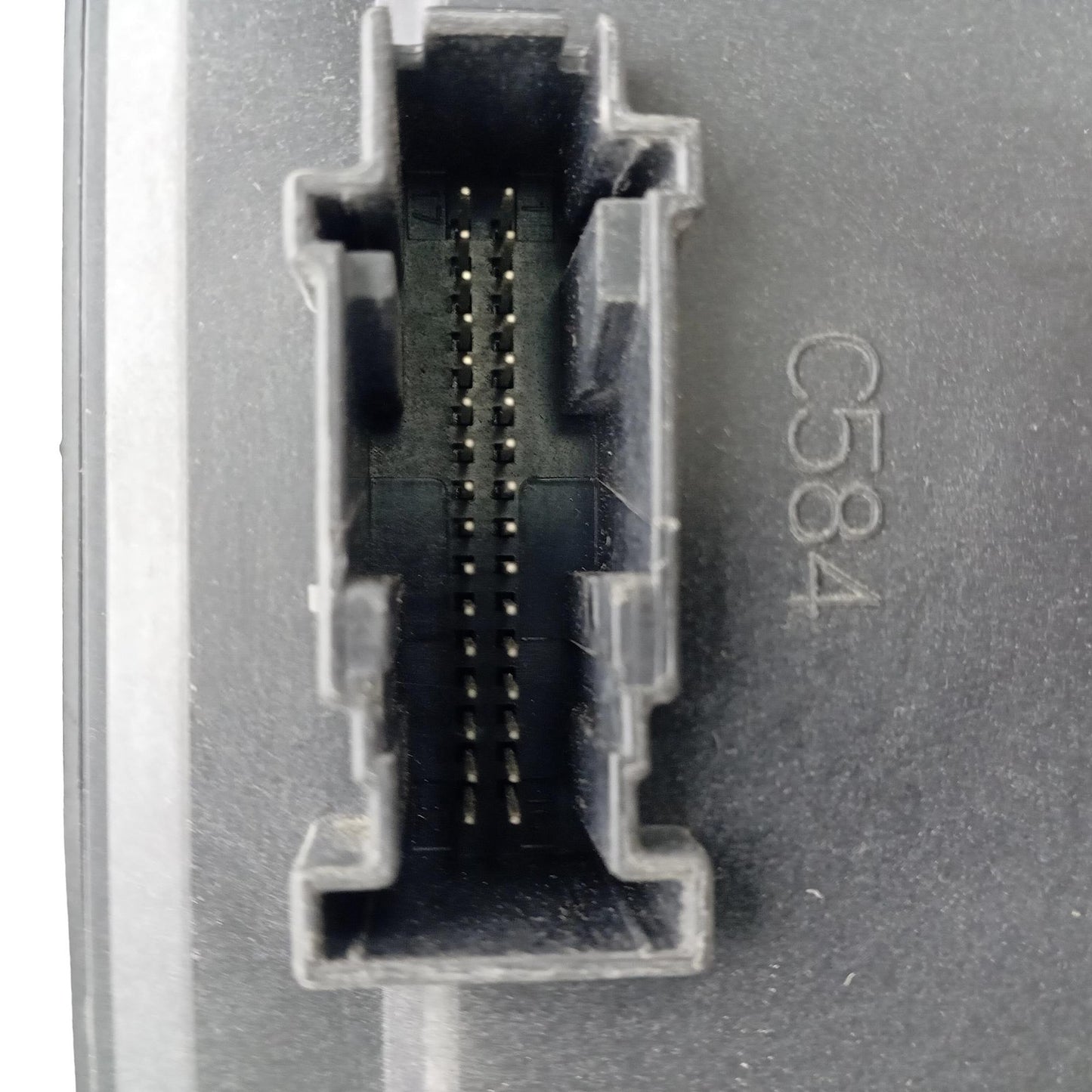 2009-2018 Land Rover Discovery 4 FUSE BOX AH2214F041BH
