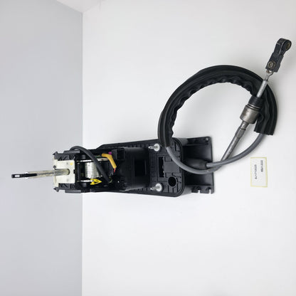 2010-2015 Audi TT Shifter Assembly 8J1713025