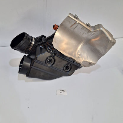 2010-2013 BMW 550i Air Intake Cleaner Filter Housing Box Right 7577466