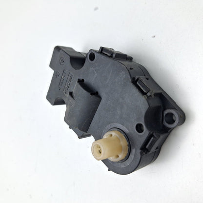 2009-2017 Audi Q5 Heater Flap Motor Actuator K9749006 Used