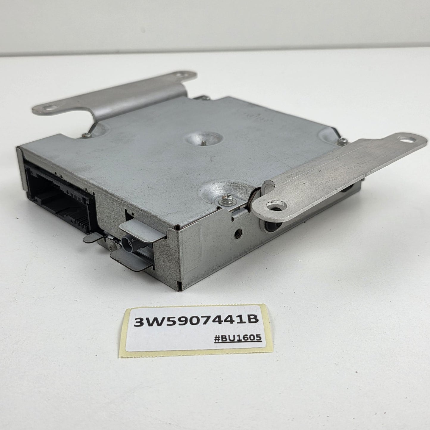 2006-2013 Bentley Continental Flying Spur Camera Control Unit 3W5907441B