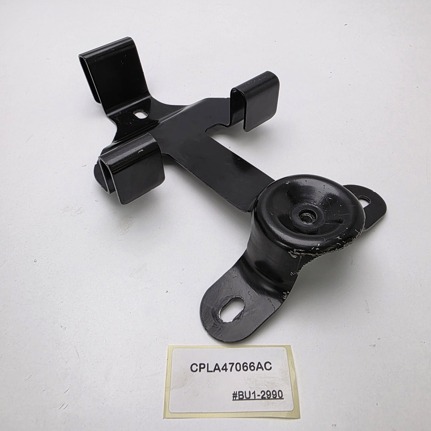 2012-2022 Land Rover Range Rover L405 SPARE WHEEL HOLDER BRACKET CPLA47066AC