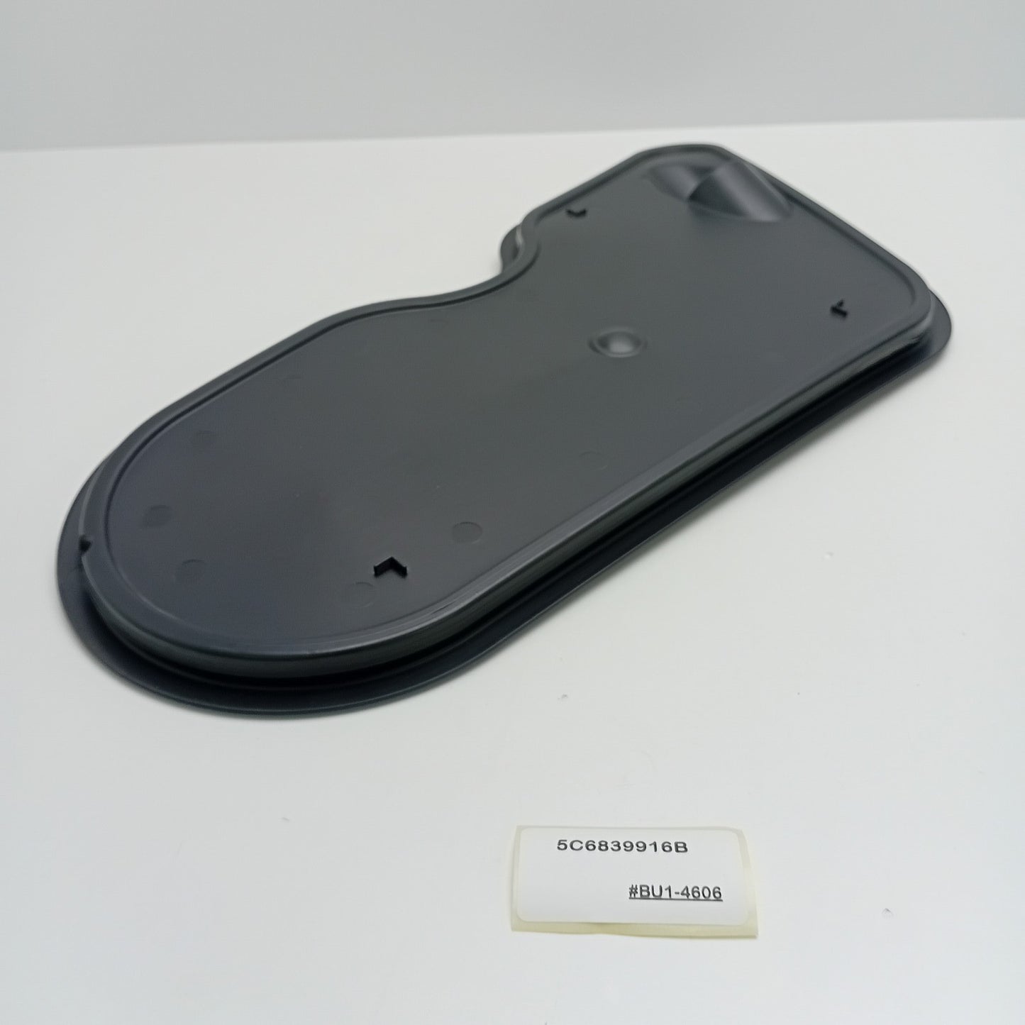 2007 Volkswagen Jetta GLI Rear Door Access Cover 5C6839916B
