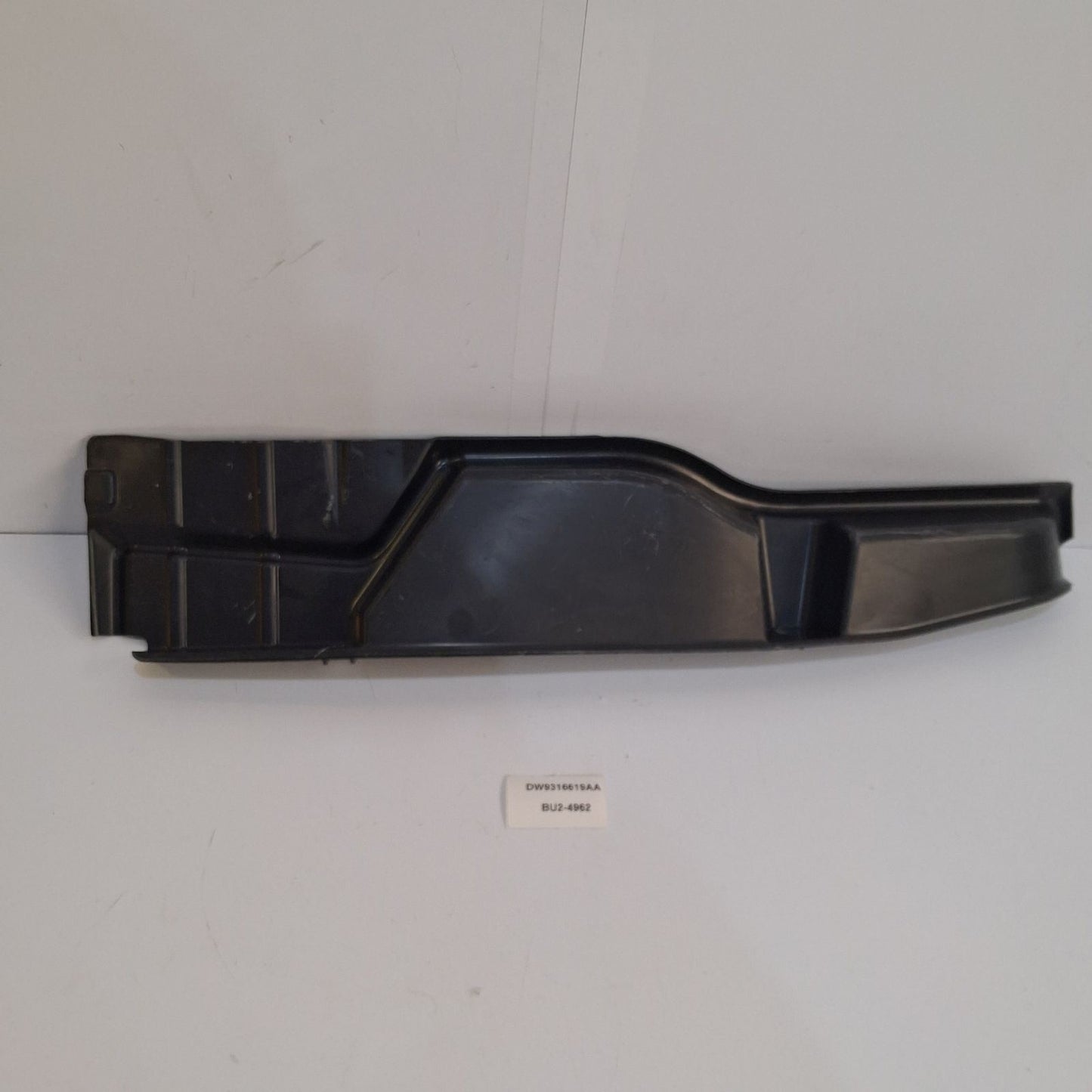 2010-2015 Jaguar XJ Rear Left Trunk Cover Trim Panel DW9316619AA