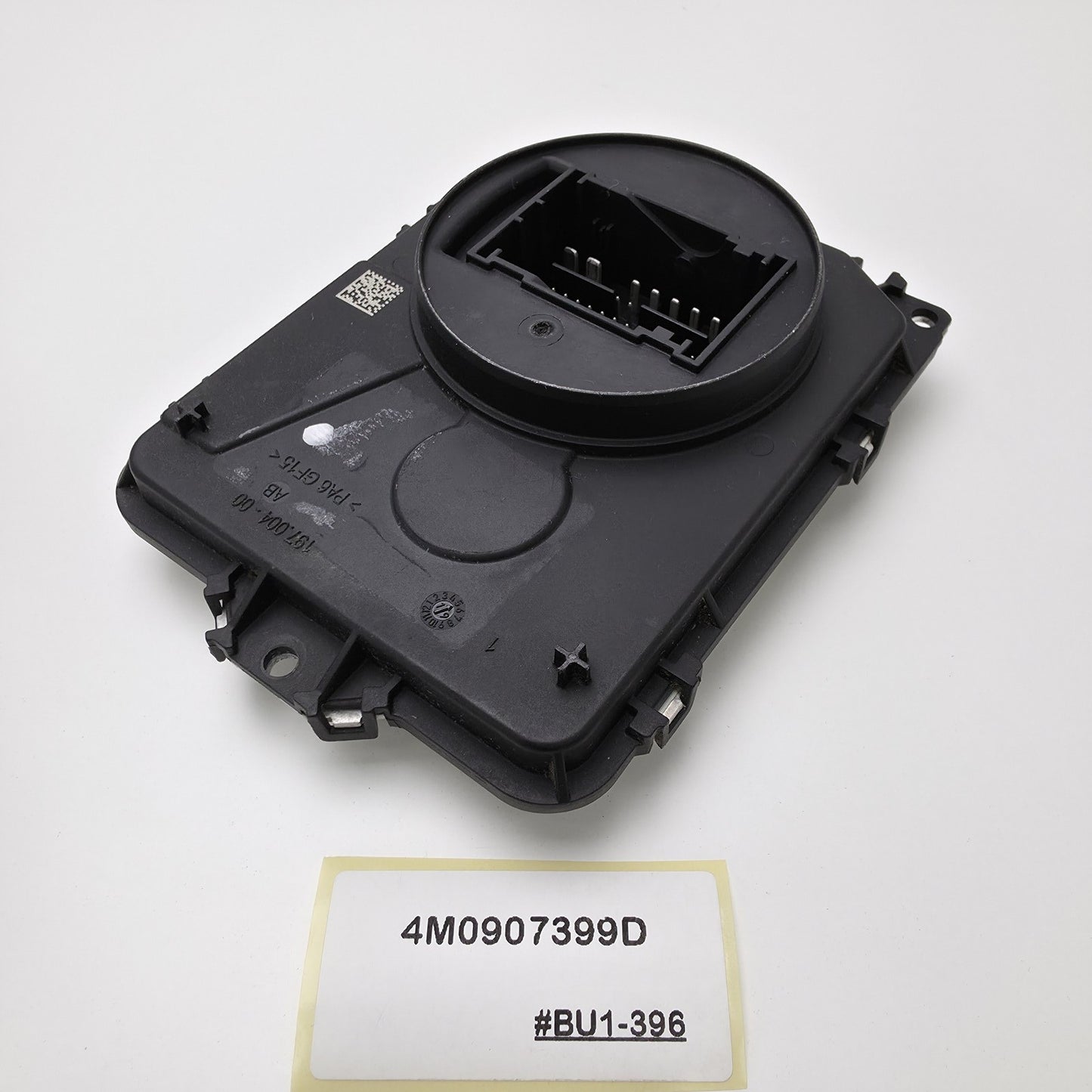 2017-2020 Bentley Bentayga LED Headlight Module 4M0907399D