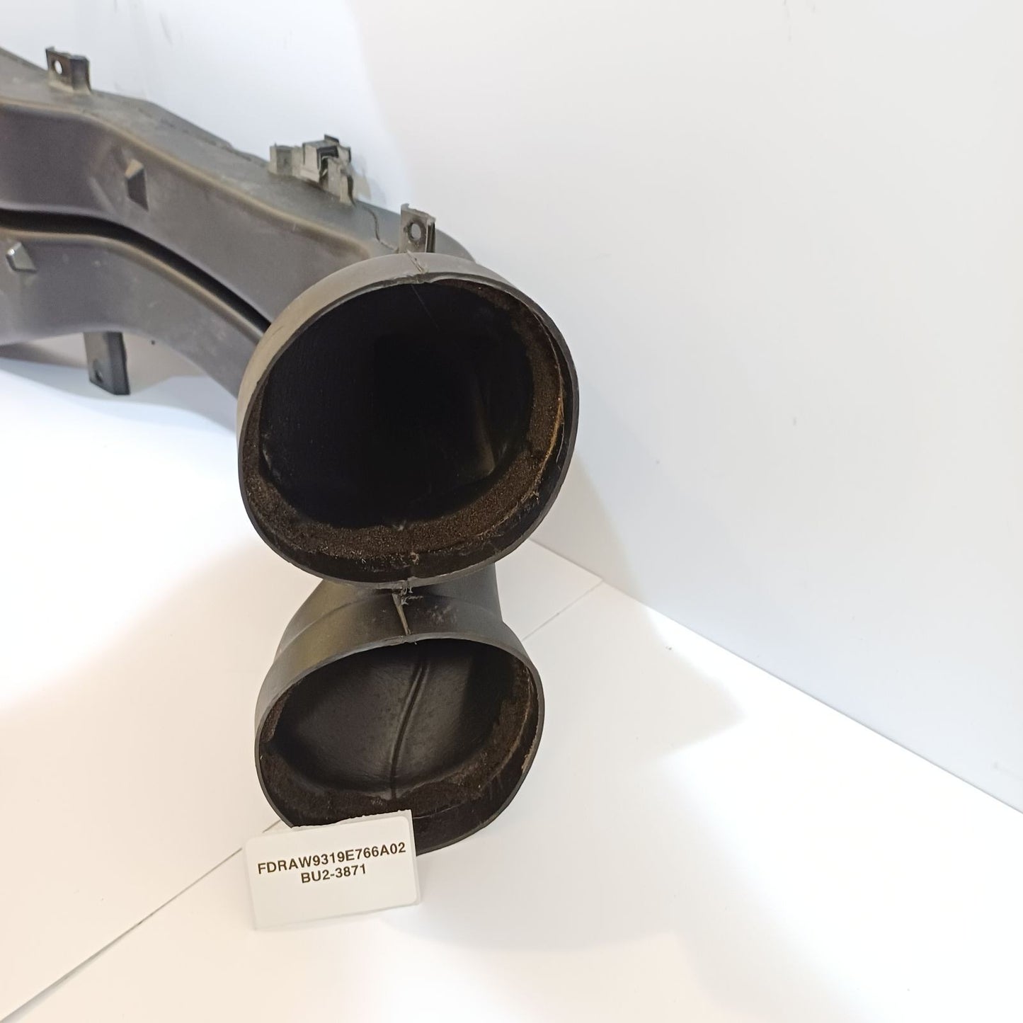 2010-2015 Jaguar XJ Front Center Console Air Condition Duct FDRAW9319E766A02