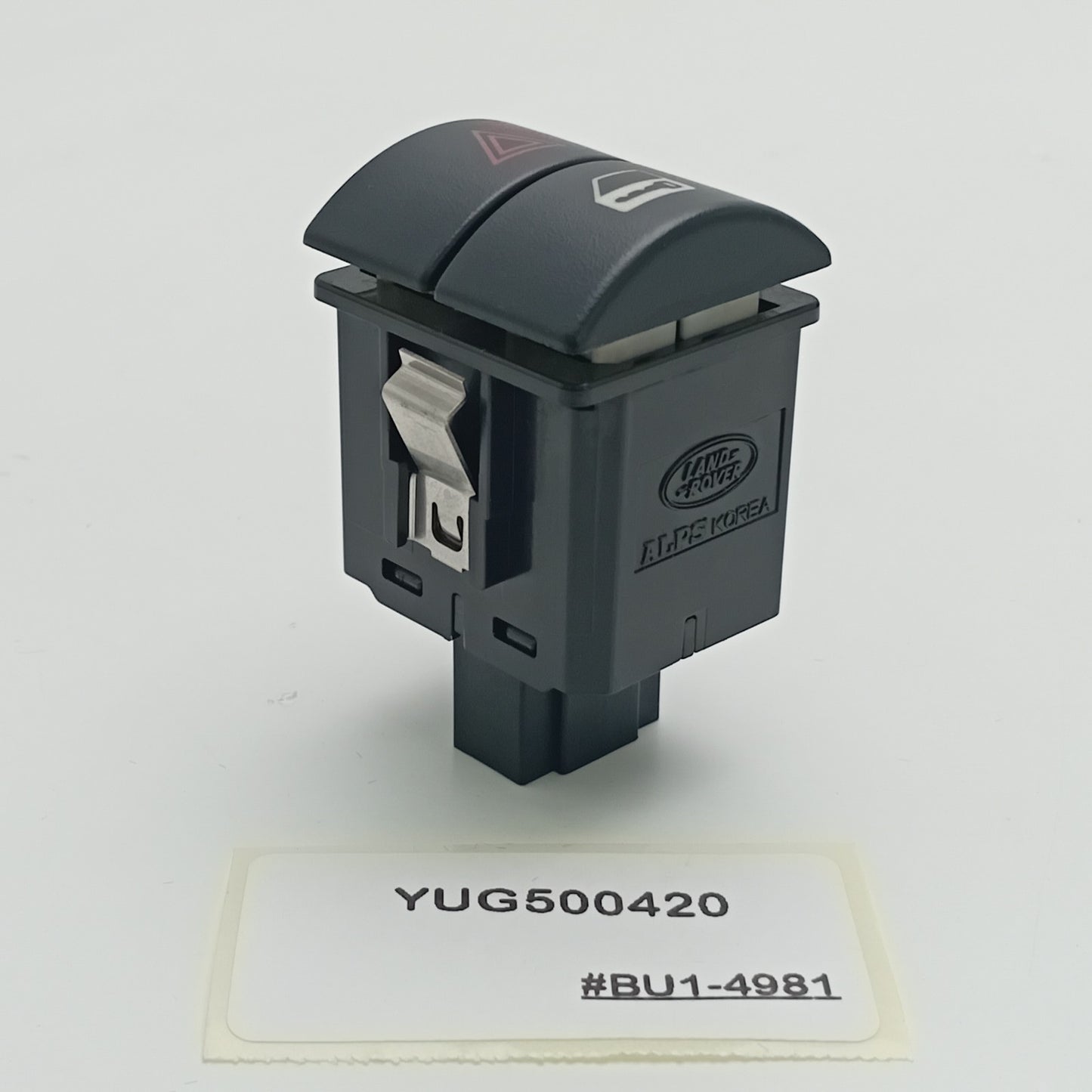 2007-2012 Land Rover Range Rover Hazard Warning Switch YUG500420