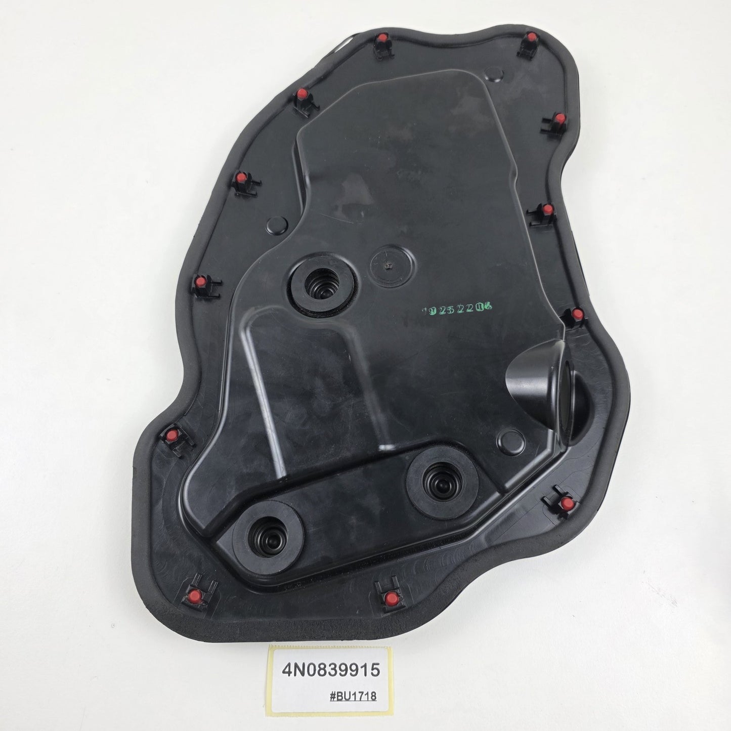 2019-2025 Audi S8 Door Lock Rod Cover Upper Lower 4N0839915