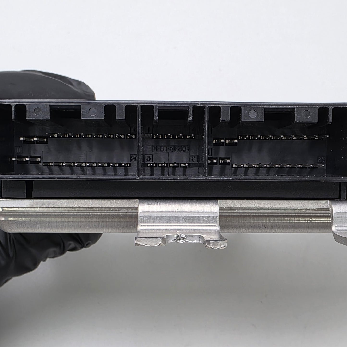 2007-2009 Land Rover Range Rover Active Suspension Control Module RQT500181