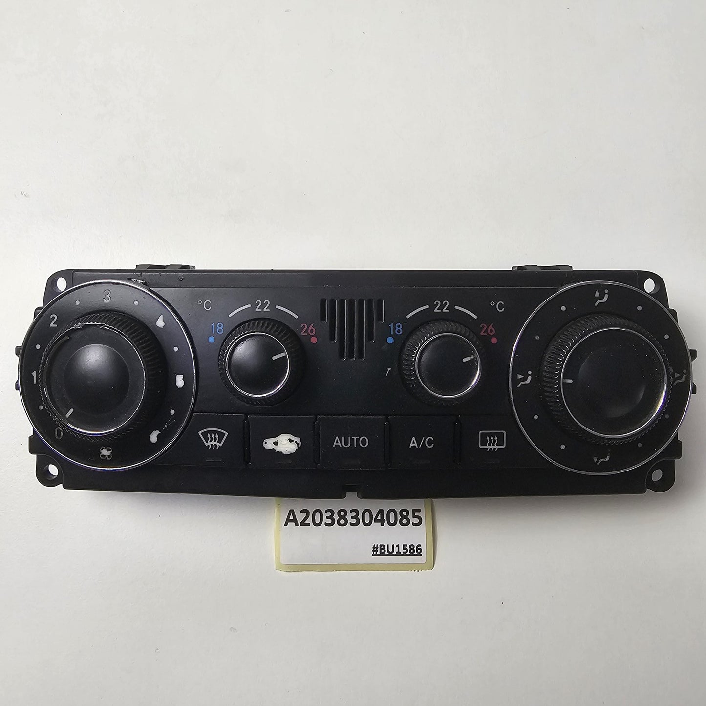 2003-2008 Mercedes-Benz C-Class W203 Climate Control Unit A2038304085