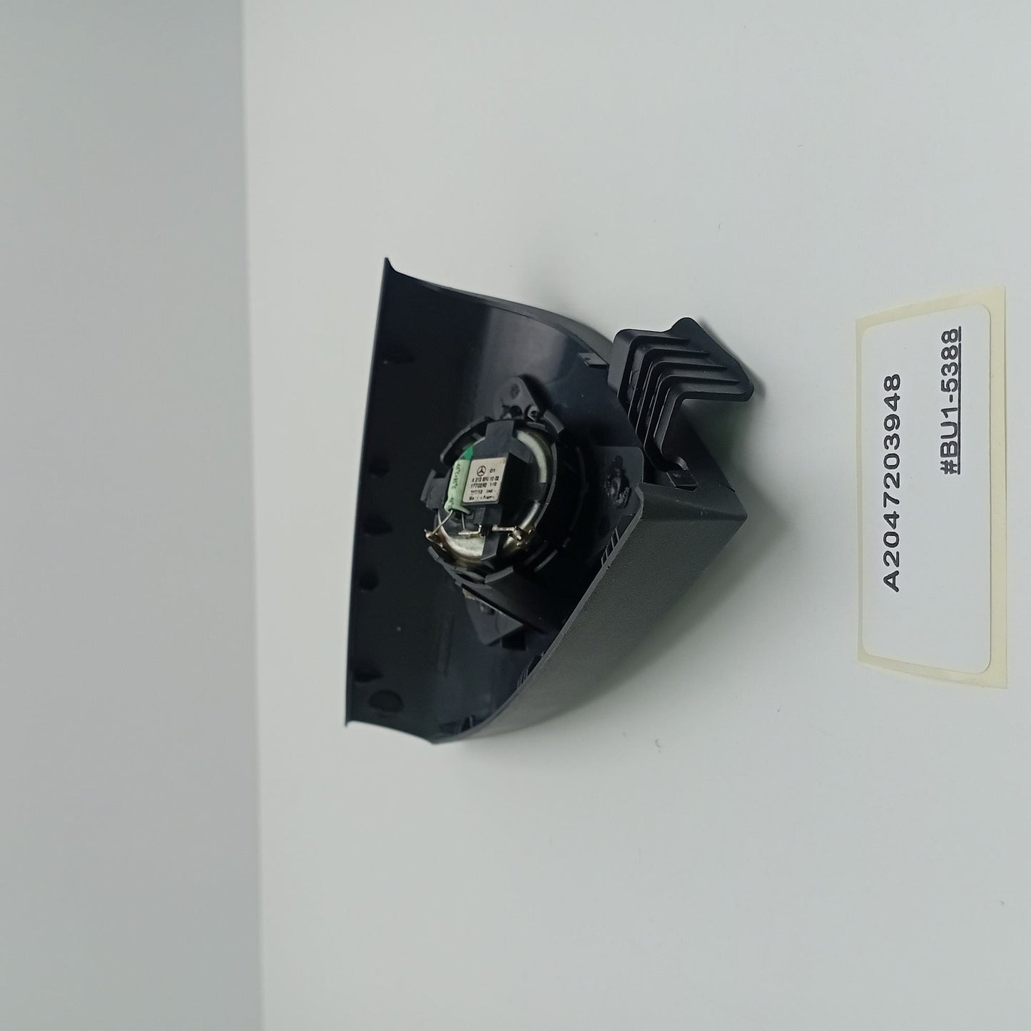 2011-2014 Mercedes-Benz W204 Front Door High Frequency Speaker A2047203948