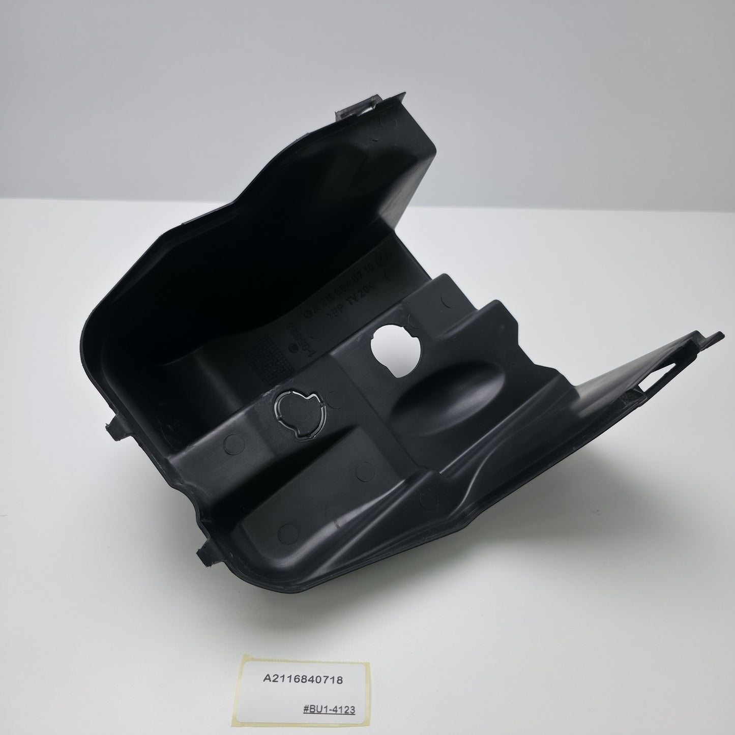 2002-2009 Mercedes-Benz E320 Brake Pedal Cover A2116840718