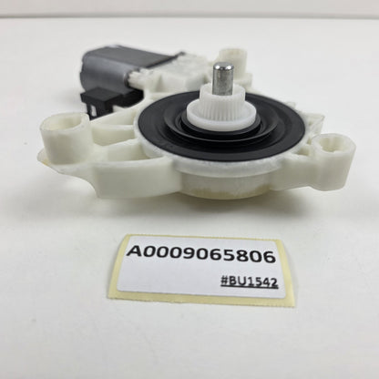 2018-2020 Mercedes-Benz E400 Front Left Door Window Regulator Motor A0009065806