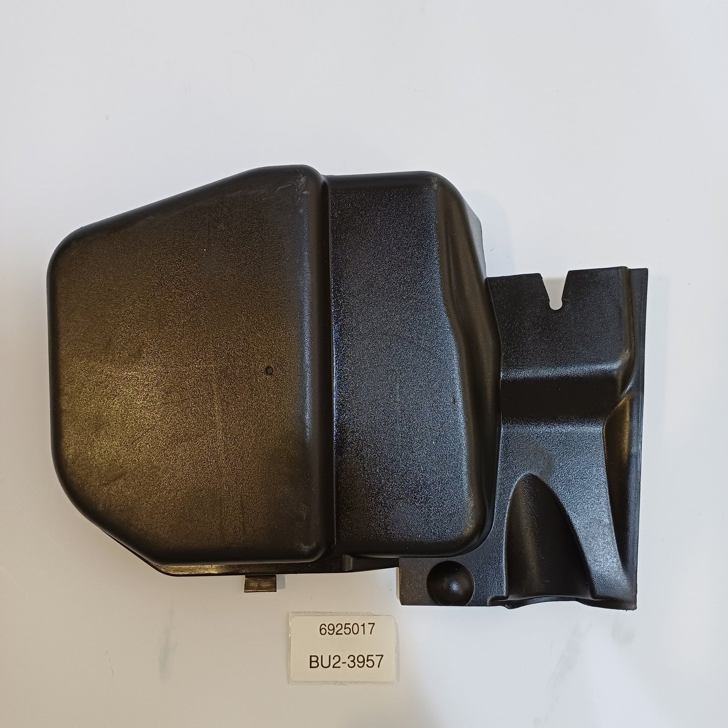2006-2013 BMW E92 CABIN FILTER COVER 6925017