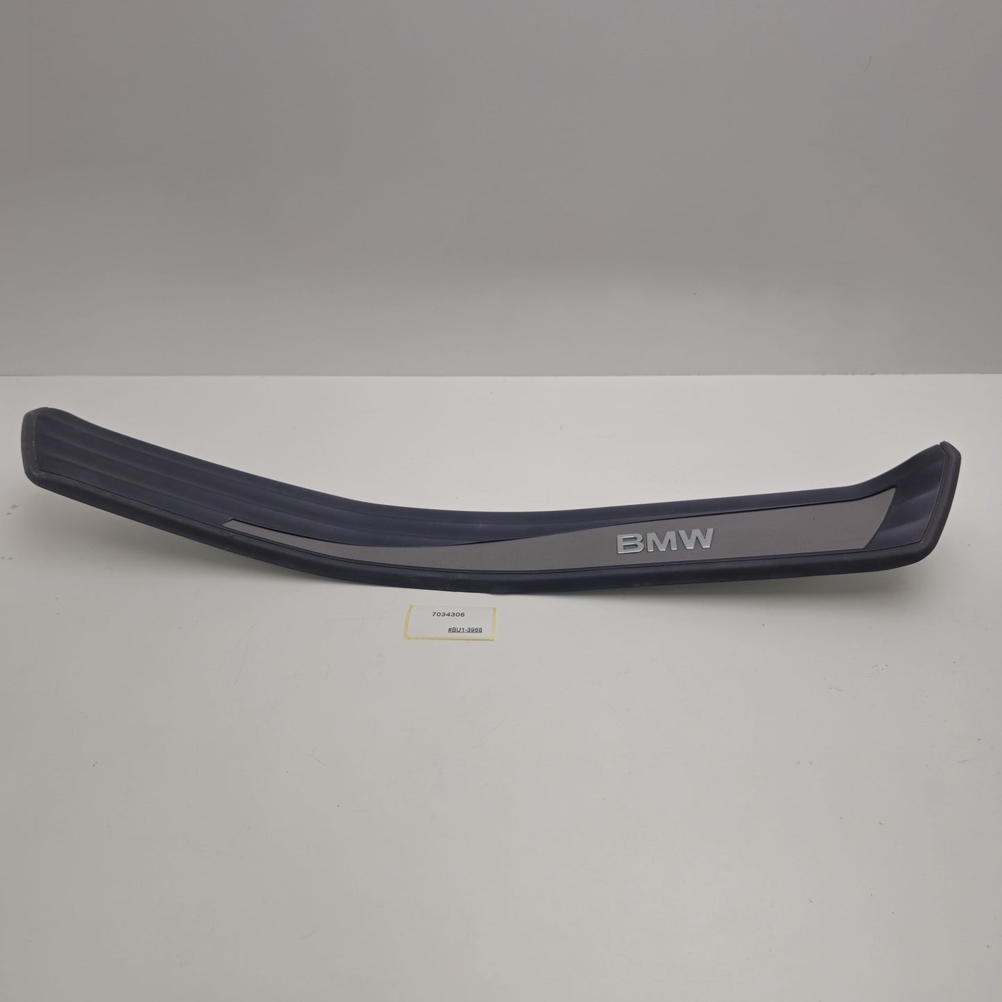2004-2010 BMW 5 Series Rear Door Left Sill Scuff Plate 7034306
