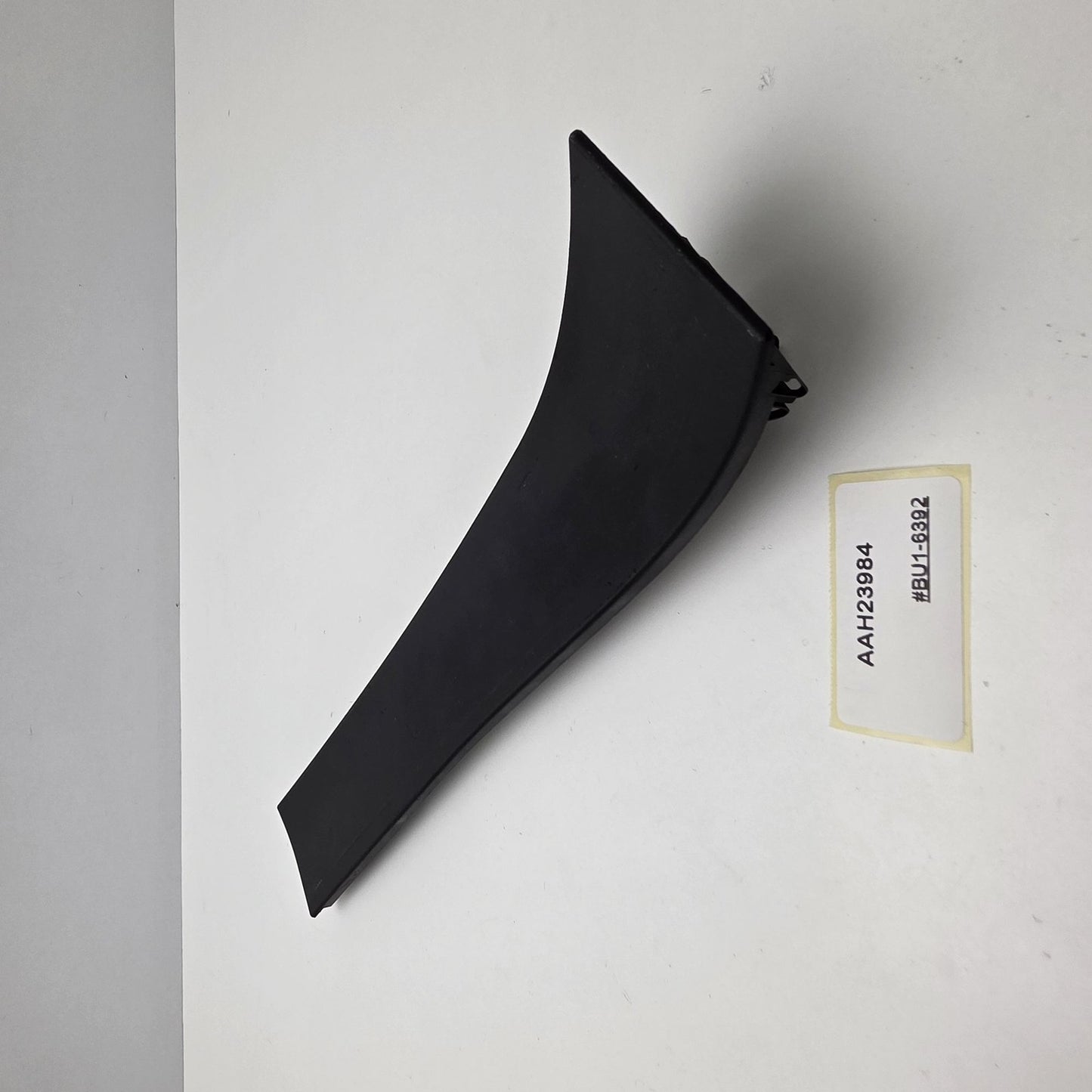 2014-2019 Maserati Quattroporte Dashboard Right Side Cover Trim AAH23984