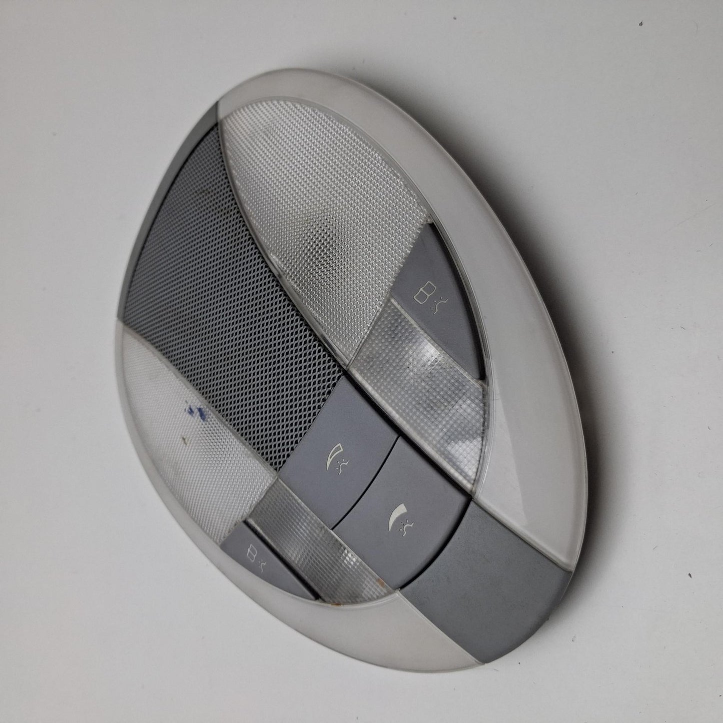 2005 Mercedes Benz CLS Interior Roof Reading Light Dome Lamp A2118202001