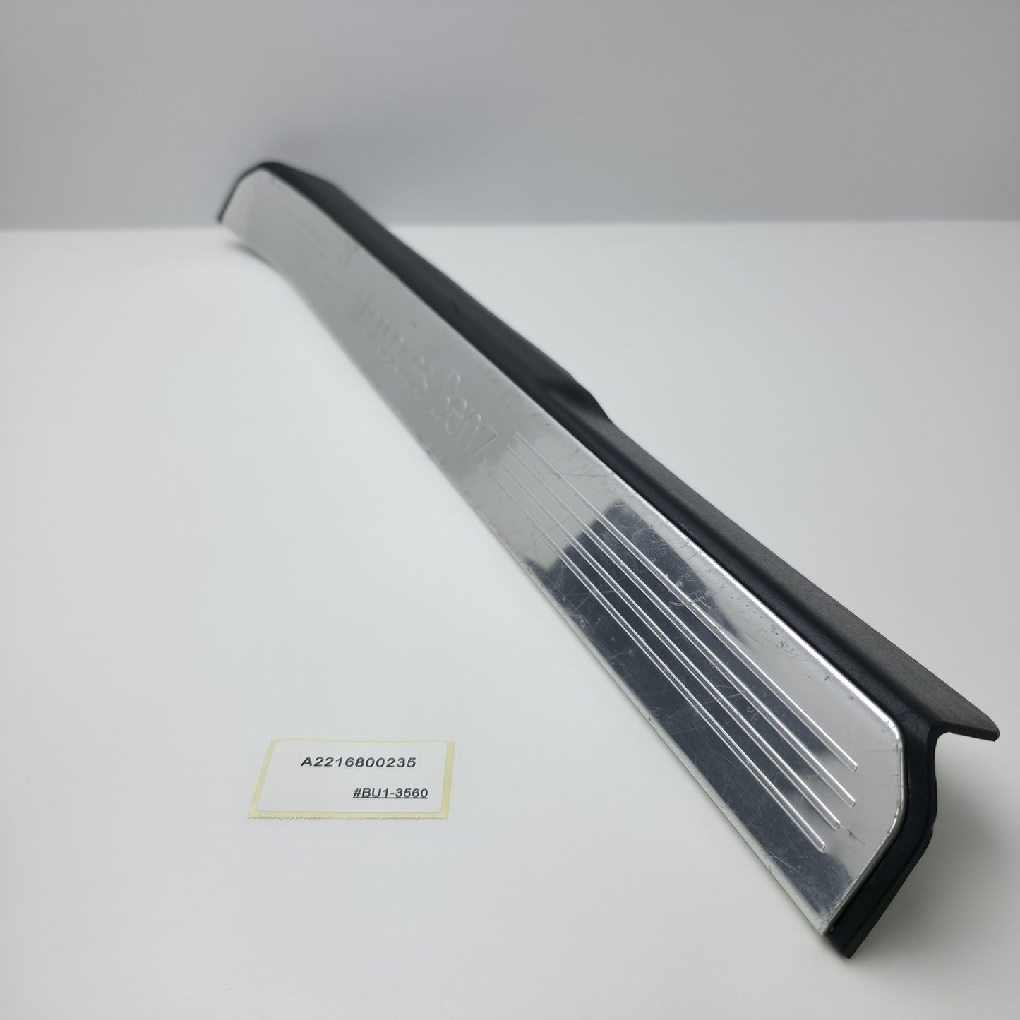 2007-2013 Mercedes-Benz S-Class Door Sill Plate A2216800235