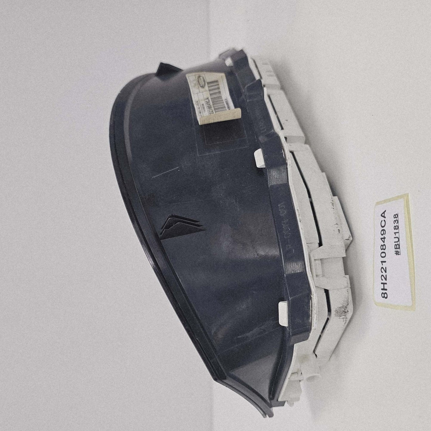 2004-2009 Land Rover LR3 Speedometer 8H2210849CA