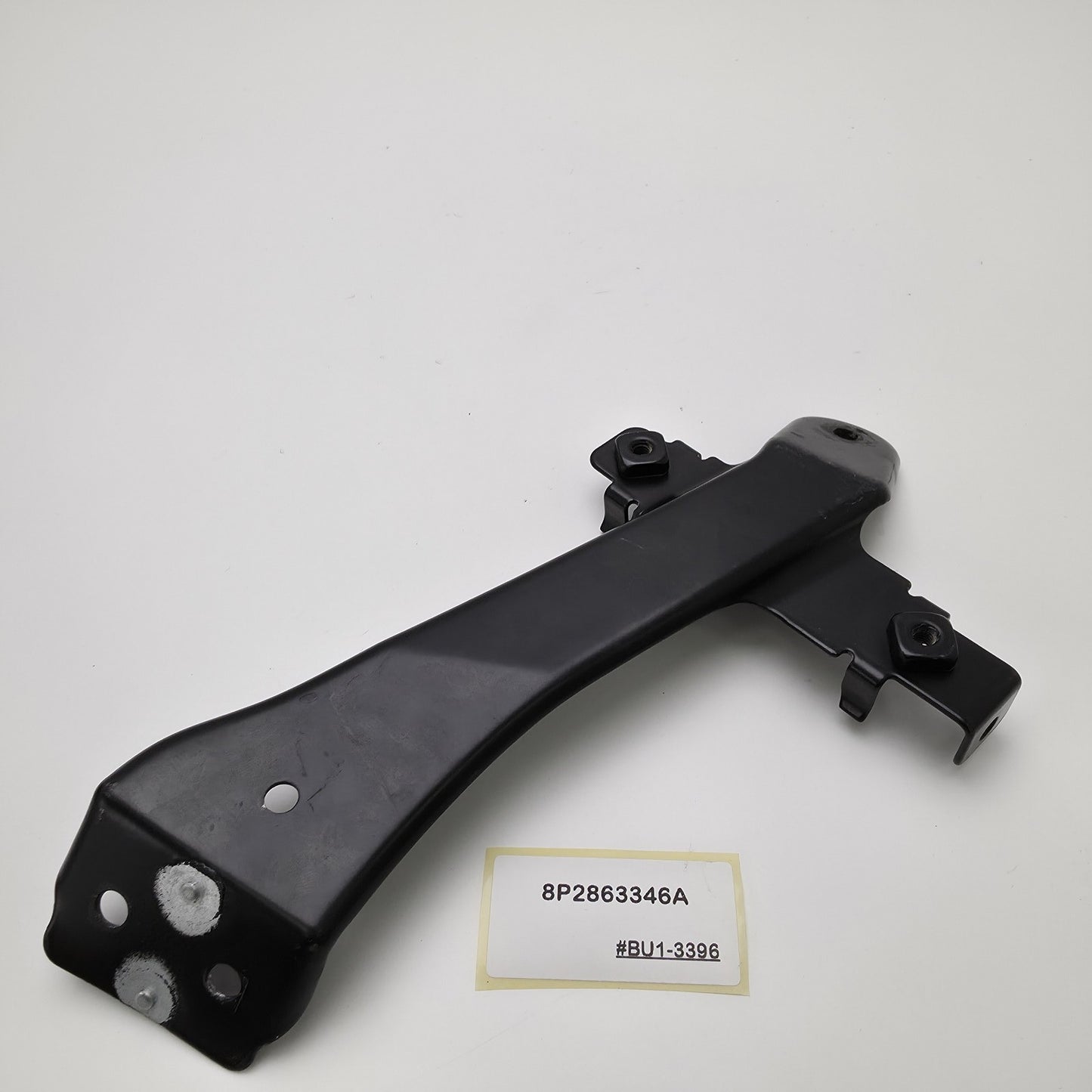 2003-2012 Audi A3 Right Under Dashboard Support Bracket 8P2863346A