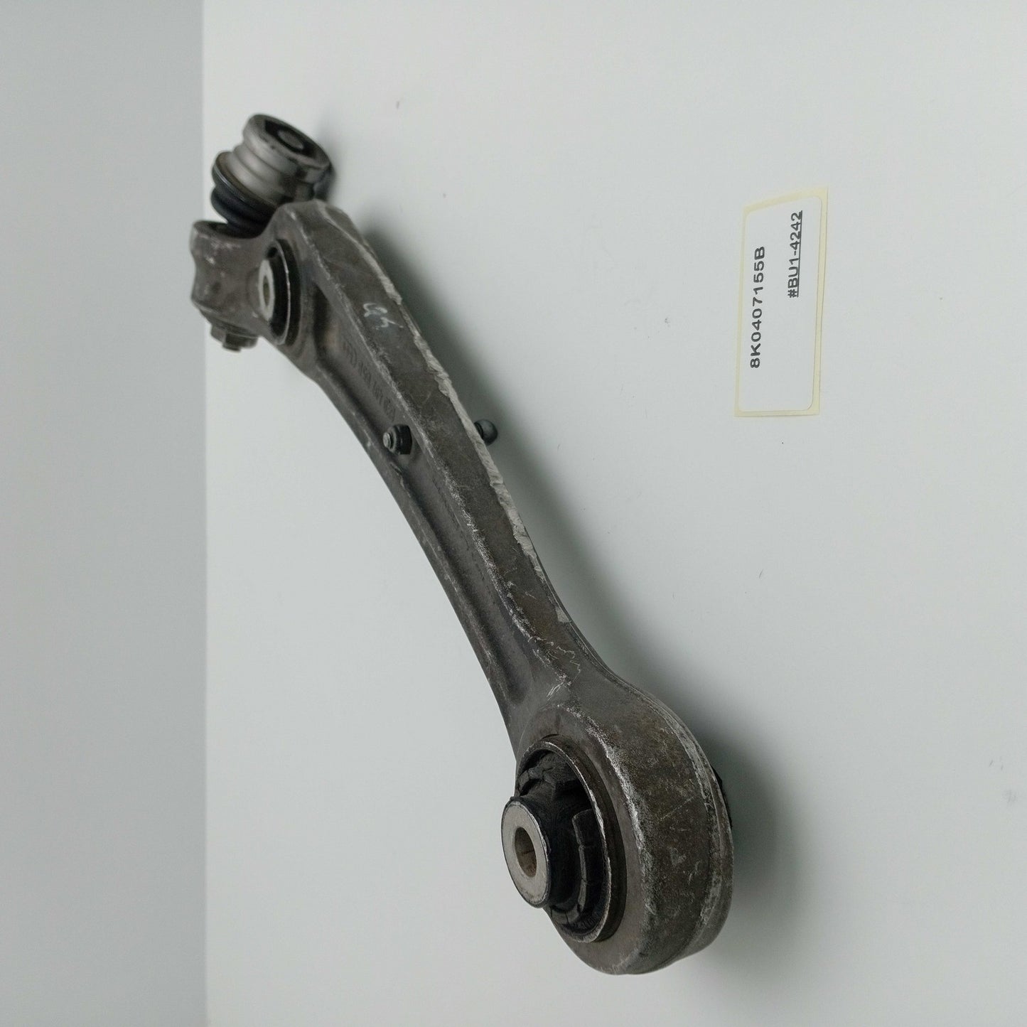 2008-2014 Audi S5 FRONT LEFT WISHBONE 8K0407155B